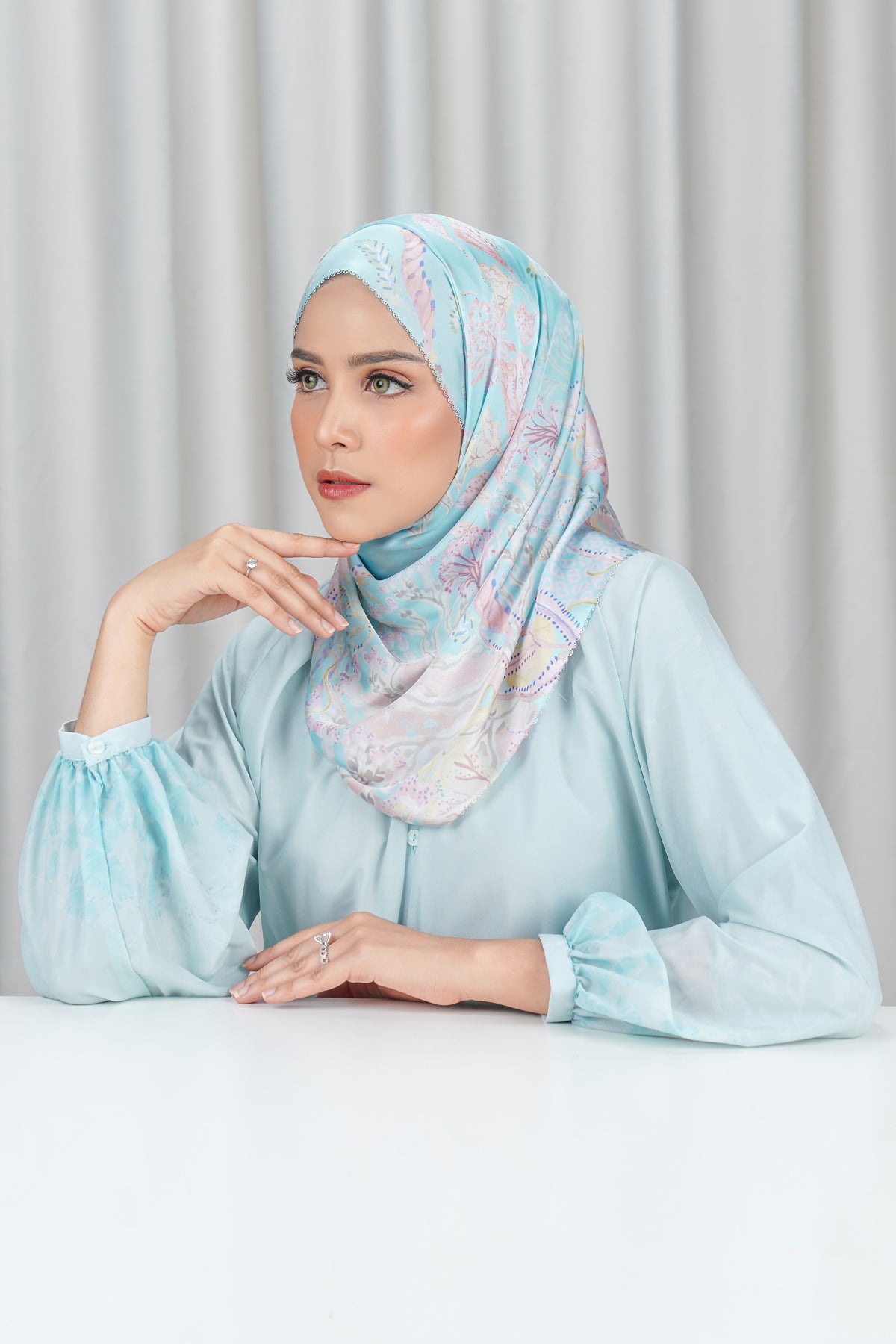 Misool Satin Shawl - Lagoon