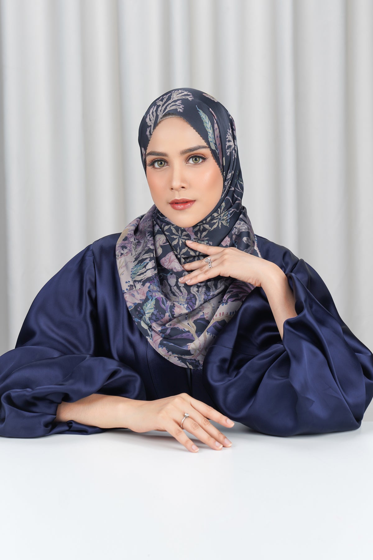 Misool Satin Shawl - Sea Slug