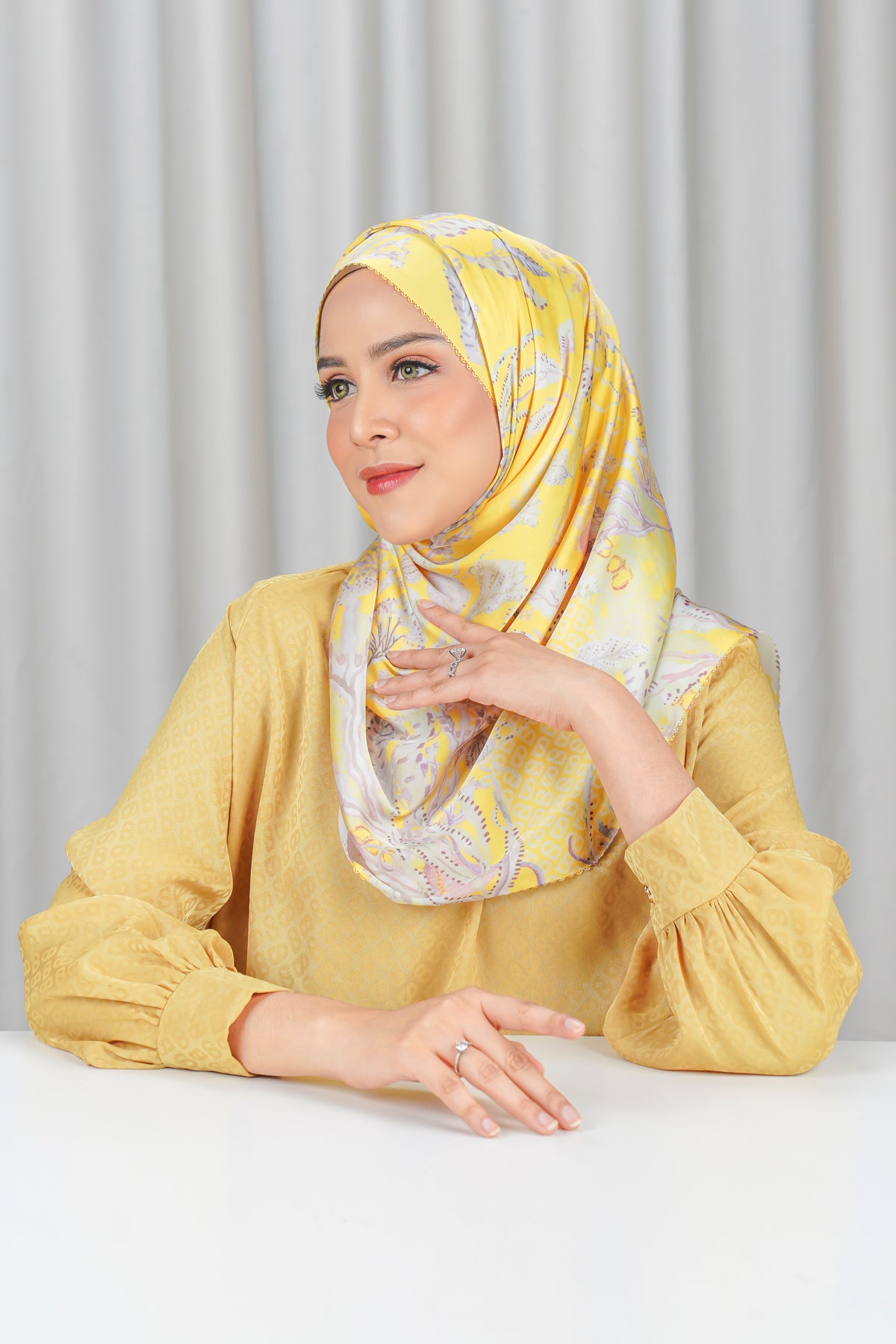 Misool Satin Shawl - Sun