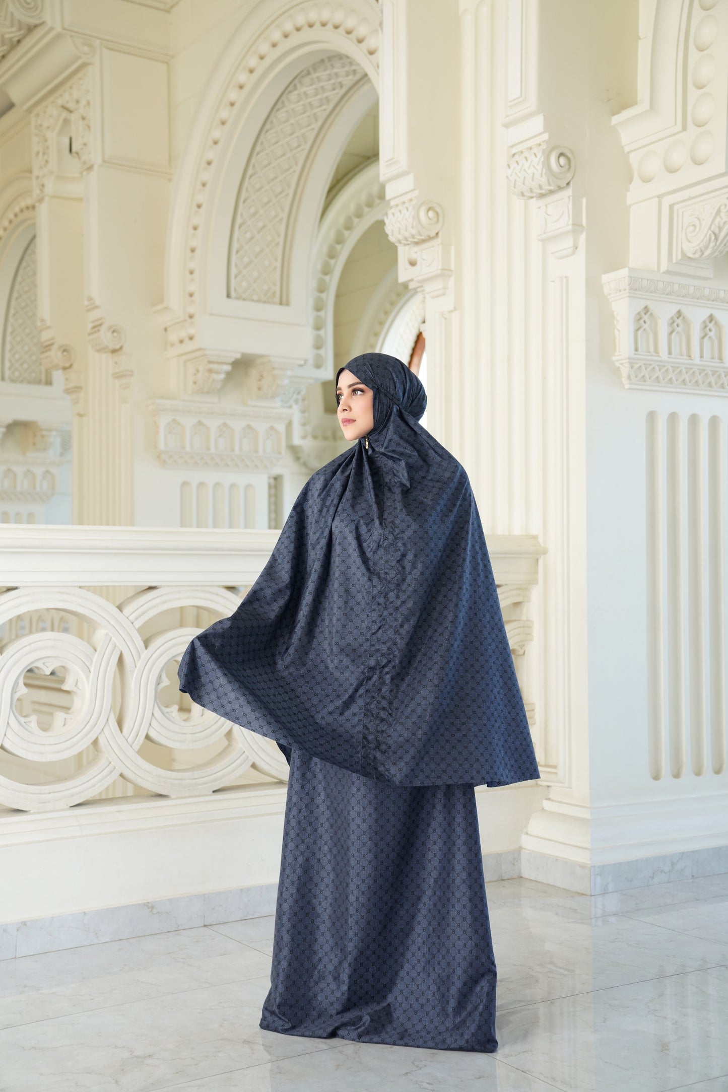 Monogram Mini Capsule Prayer Robe - Navy