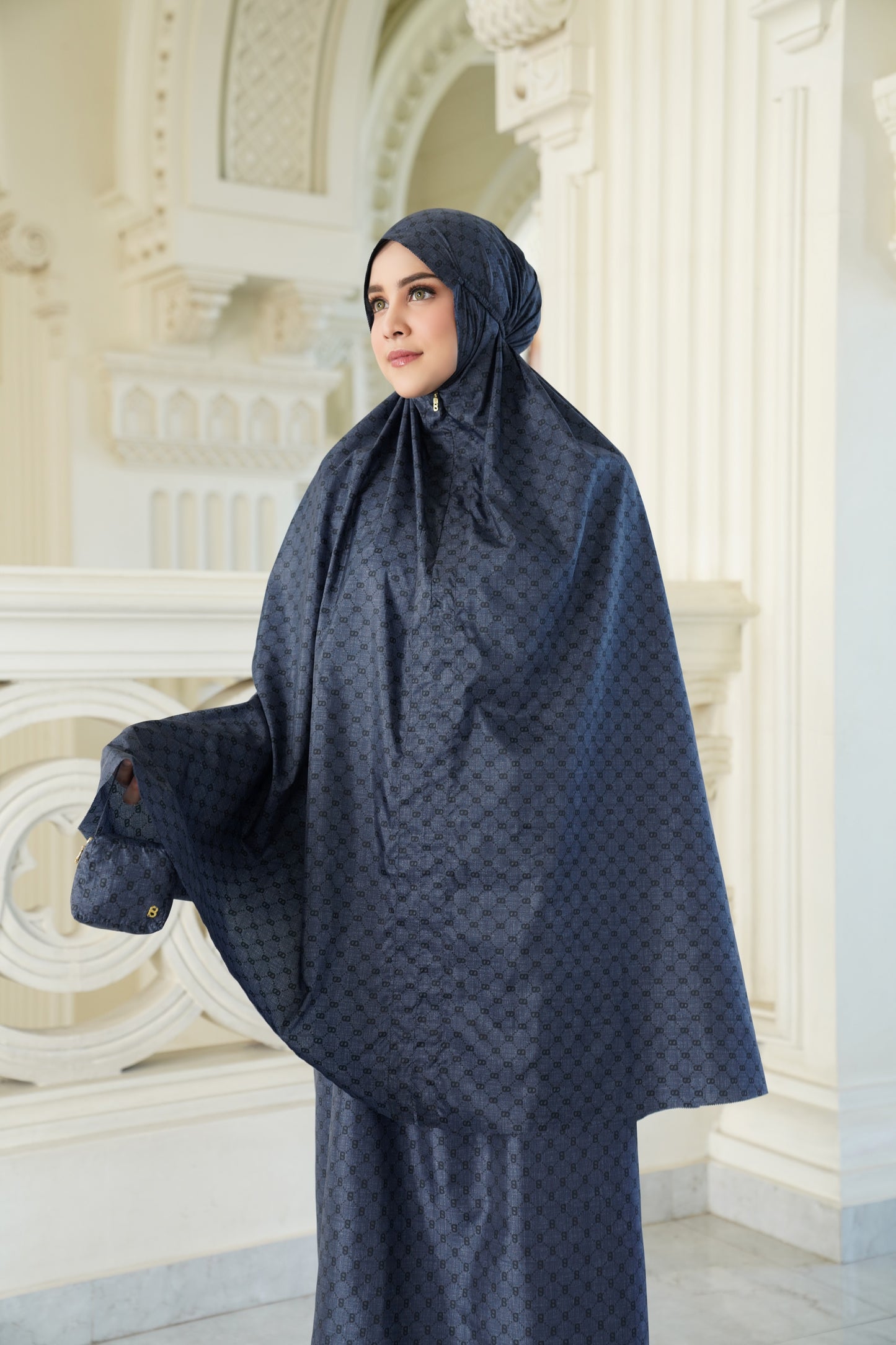 Monogram Mini Capsule Prayer Robe - Navy