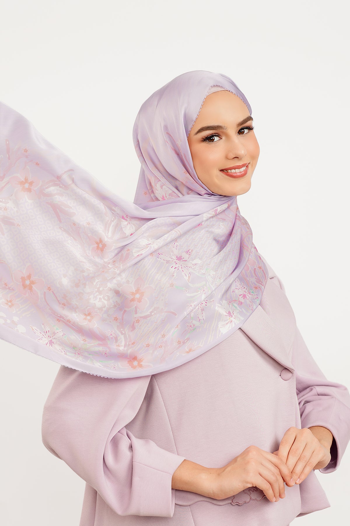 Paradiso Satin Shawl - Lavender