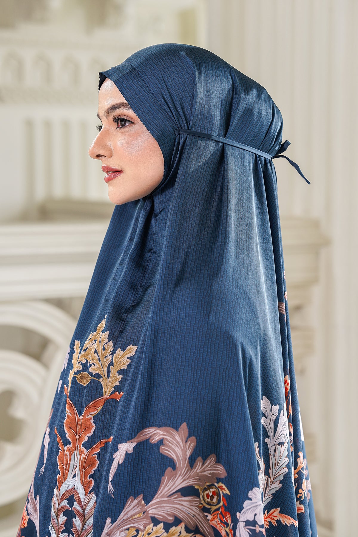 Royale Grandeur Prayer Robe - Prussian