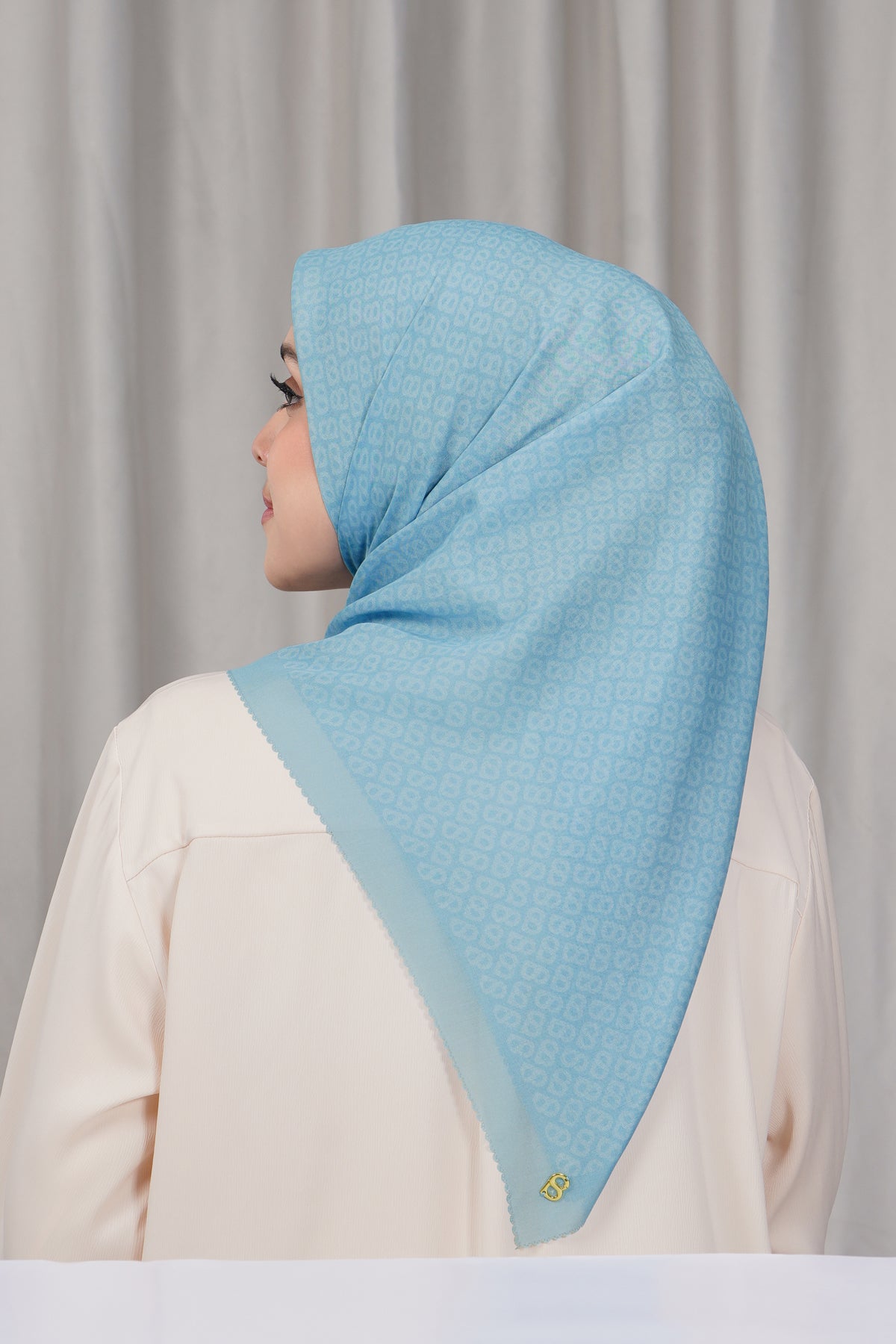 Tapis Square - Sky Blue