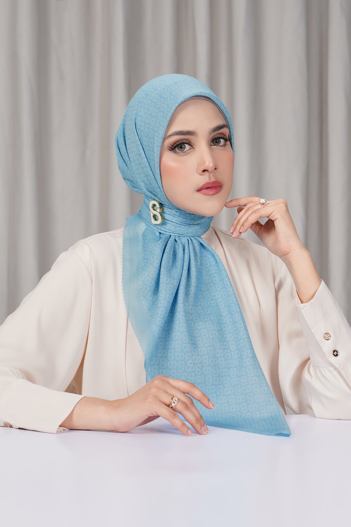 Tapis Square - Sky Blue