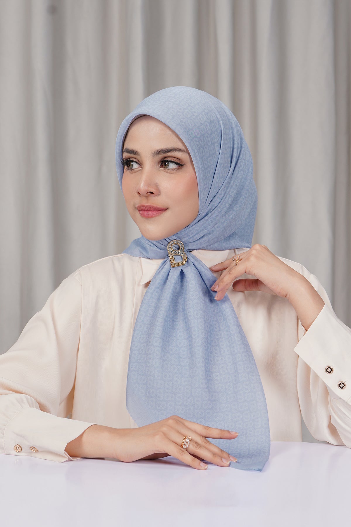 Tapis Square - Xenon Blue