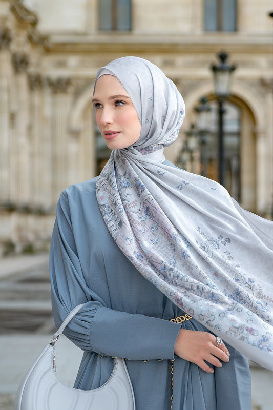 The Parisian 2.0 Satin Shawl - Lune