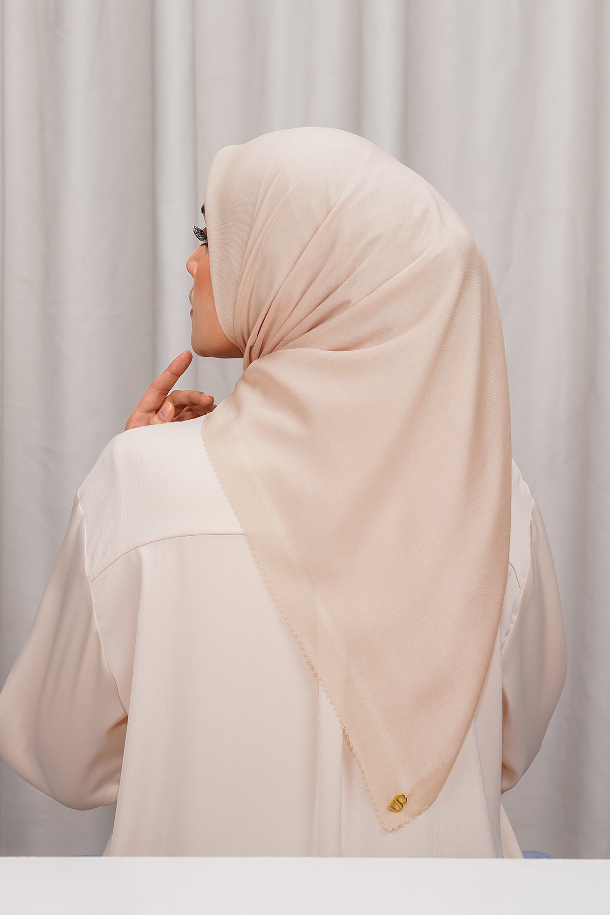 Today's Scarf - Linen