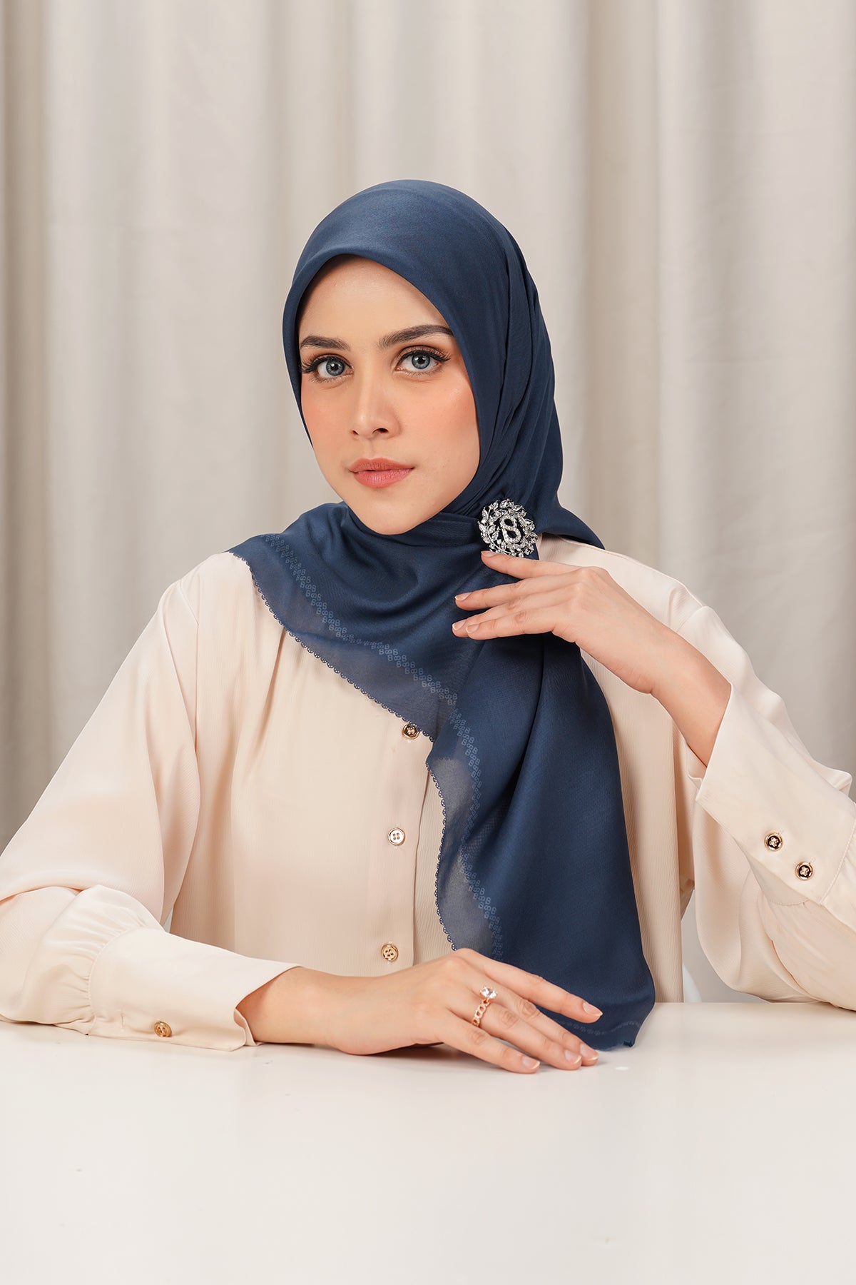 Today's Scarf - Naval Academy