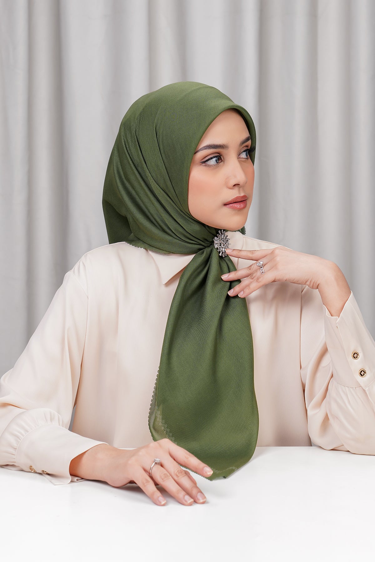 Today's Scarf - Pesto