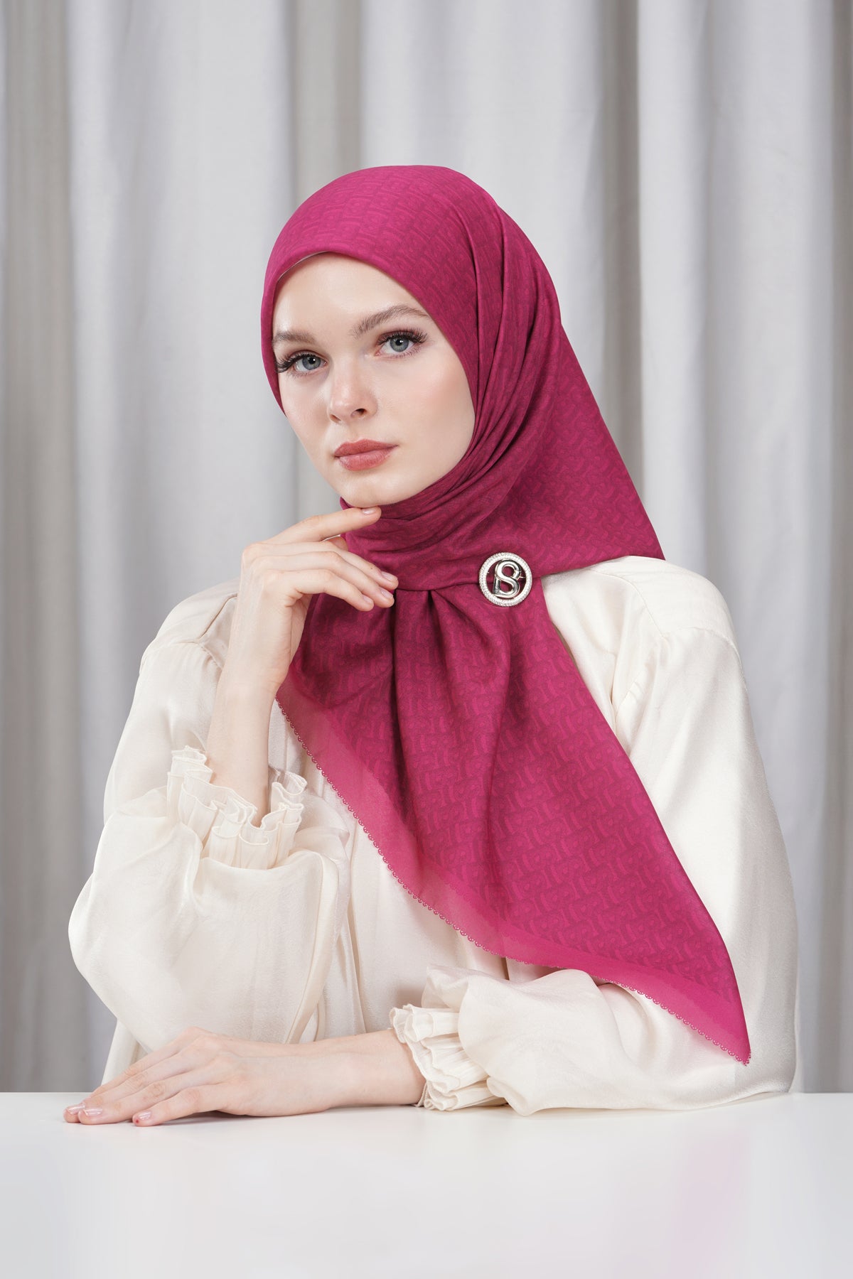 Bimu Voile Square - Fuchsia