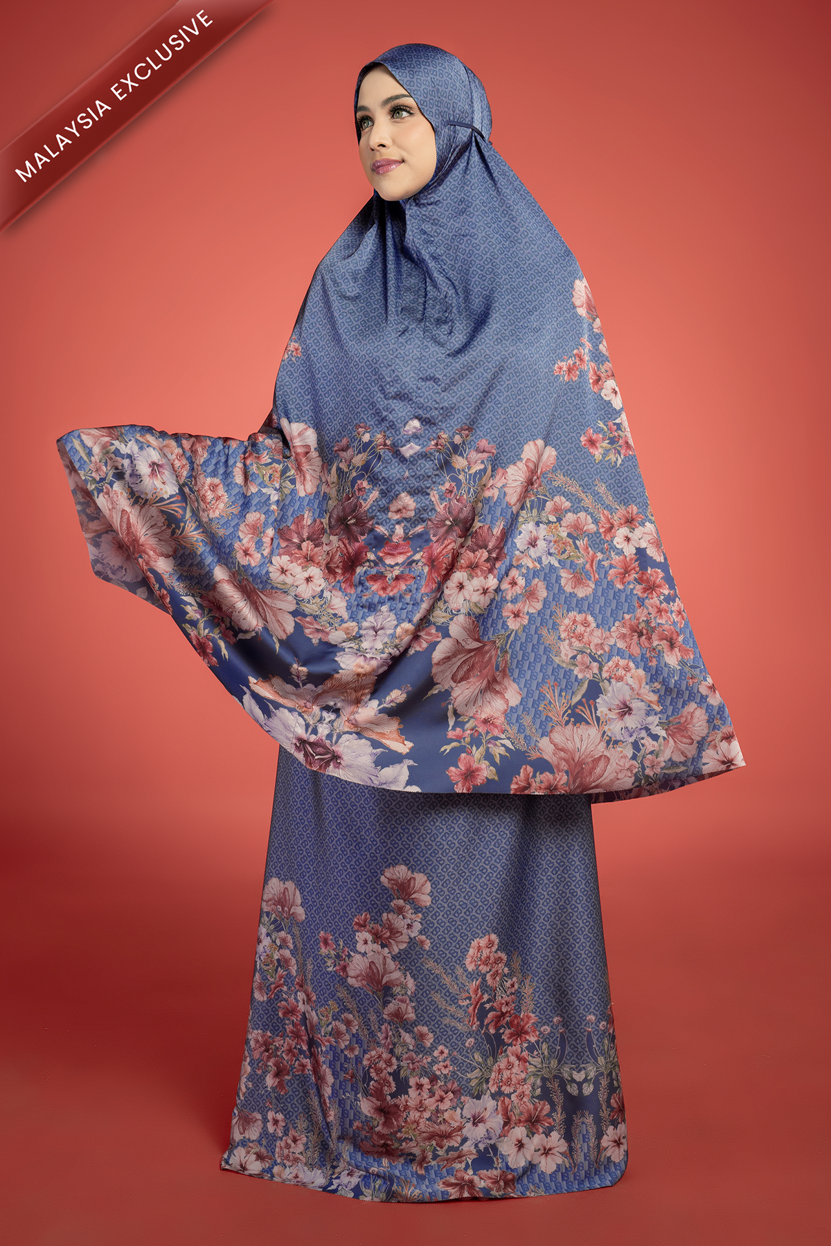 Bungaraya Prayer Robe - Plumbago