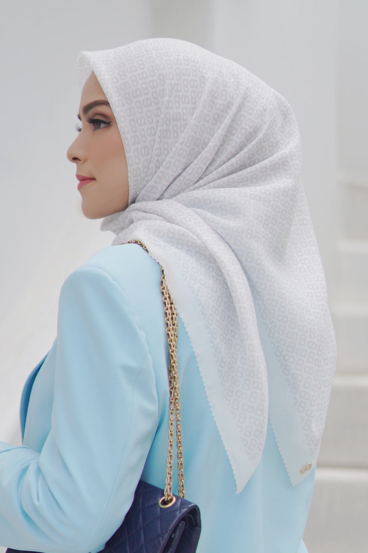 The Tapis Satin Square - Vanilla