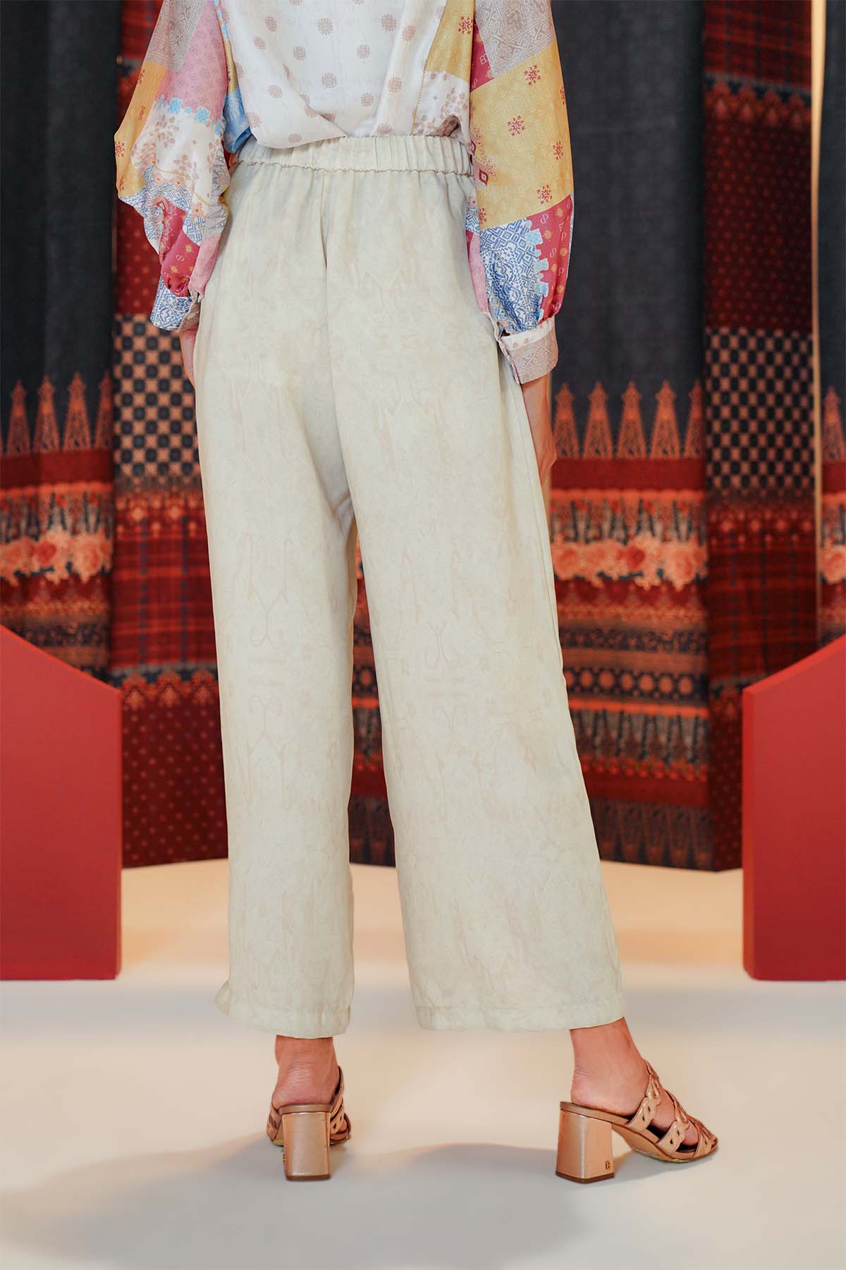 Benang Pelangi Lomar Pants - Ivory