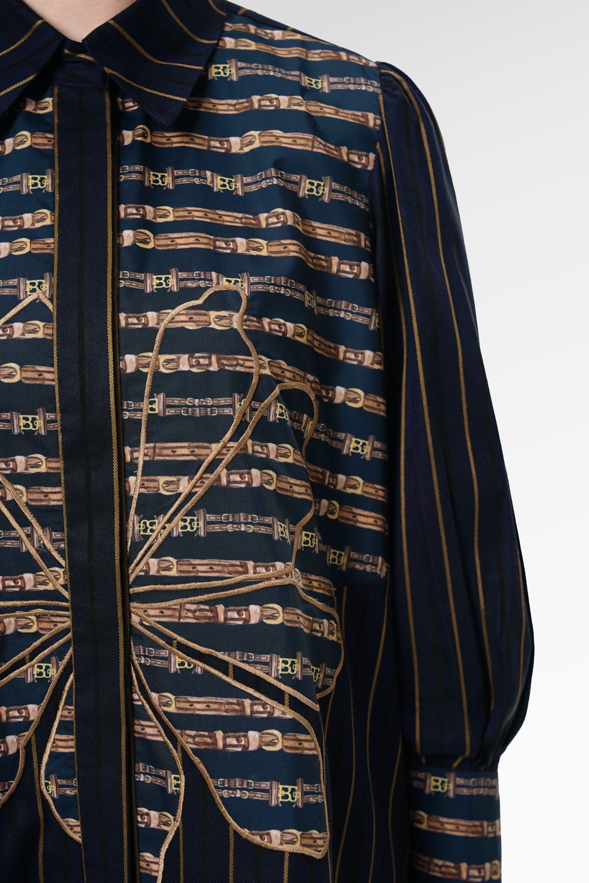 Delia Embroidery Shirt - Navy