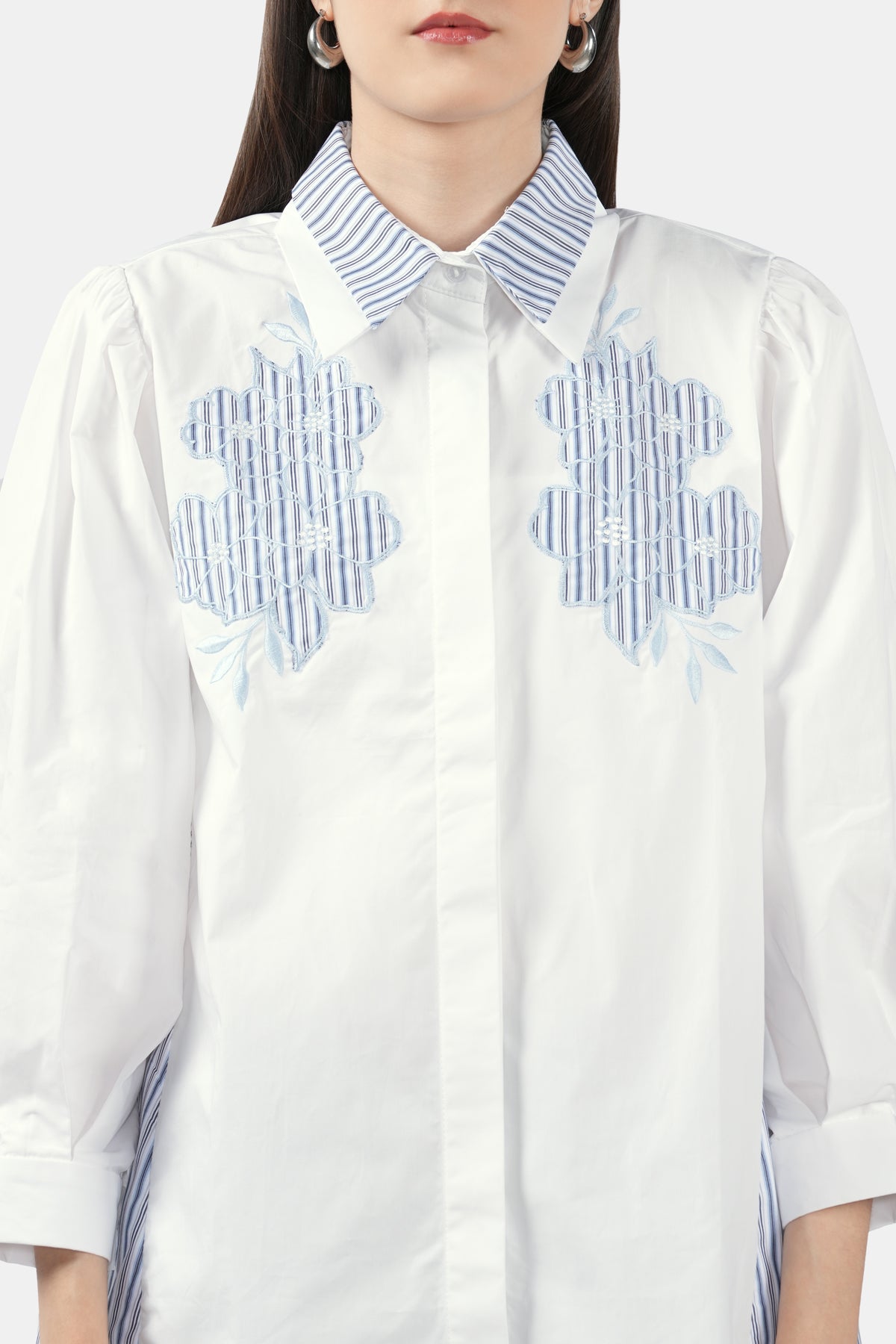 Dyxie Embroidery Shirt - Light Blue