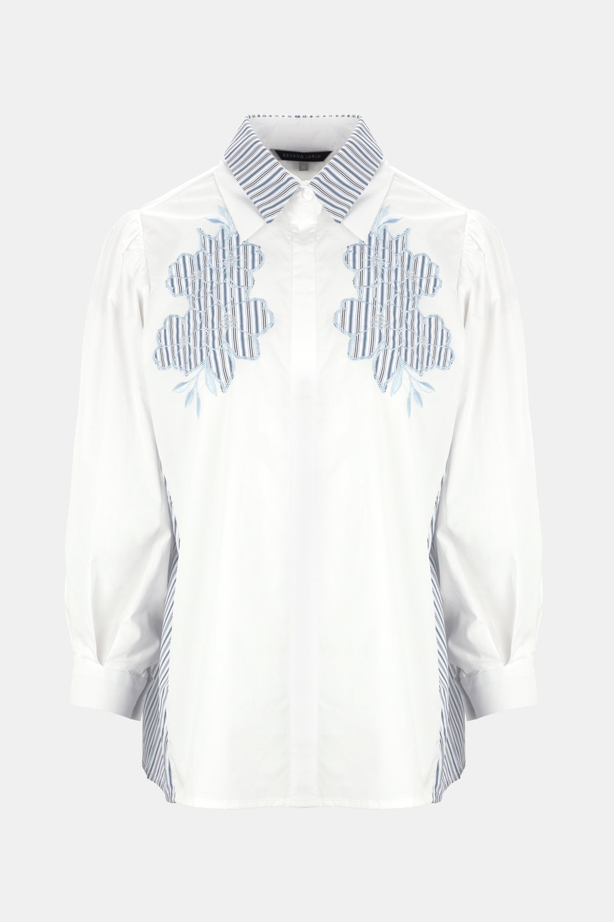 Dyxie Embroidery Shirt - Light Blue