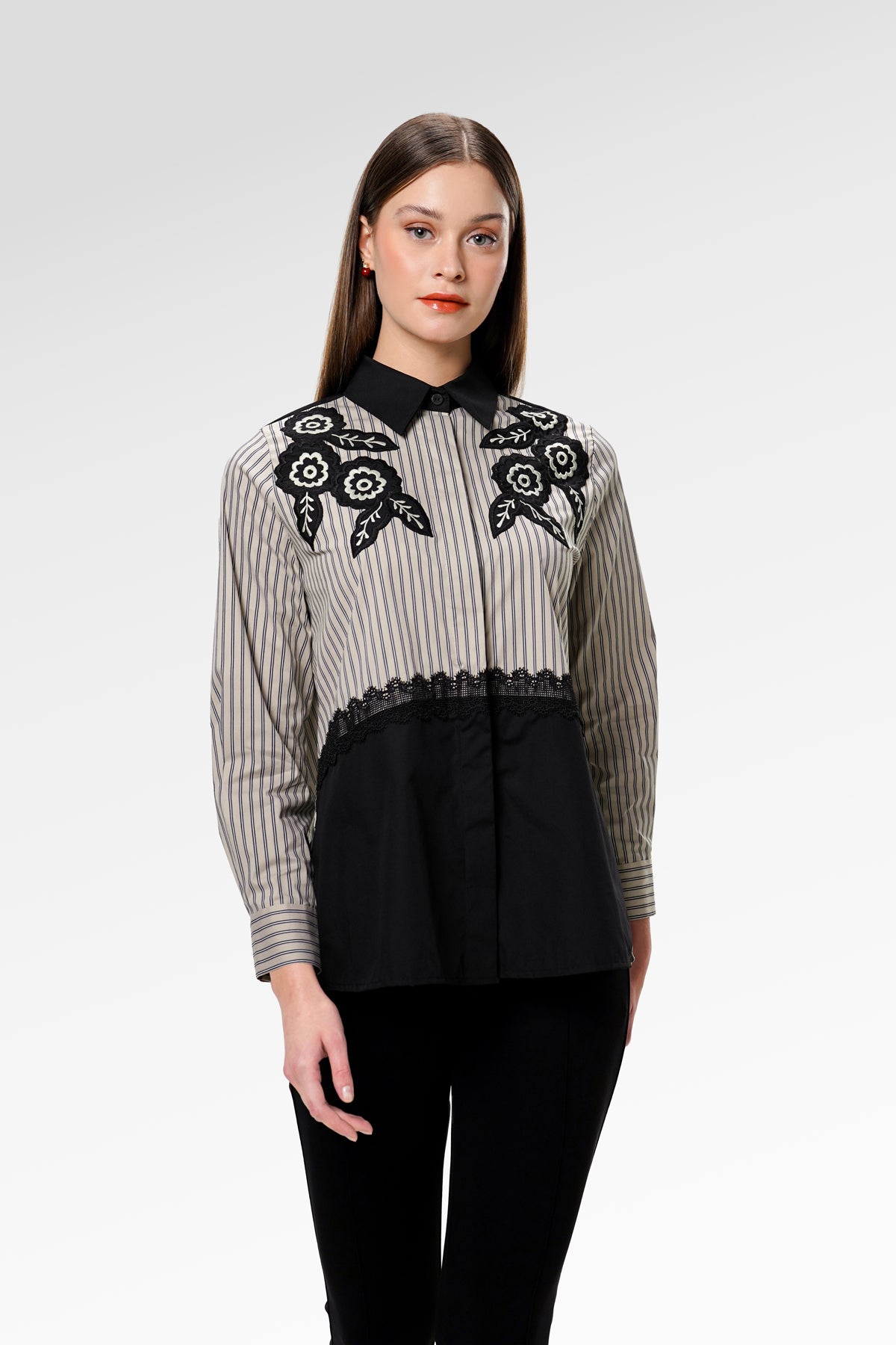 Elvara Embroidery Shirt - Mocha Noir