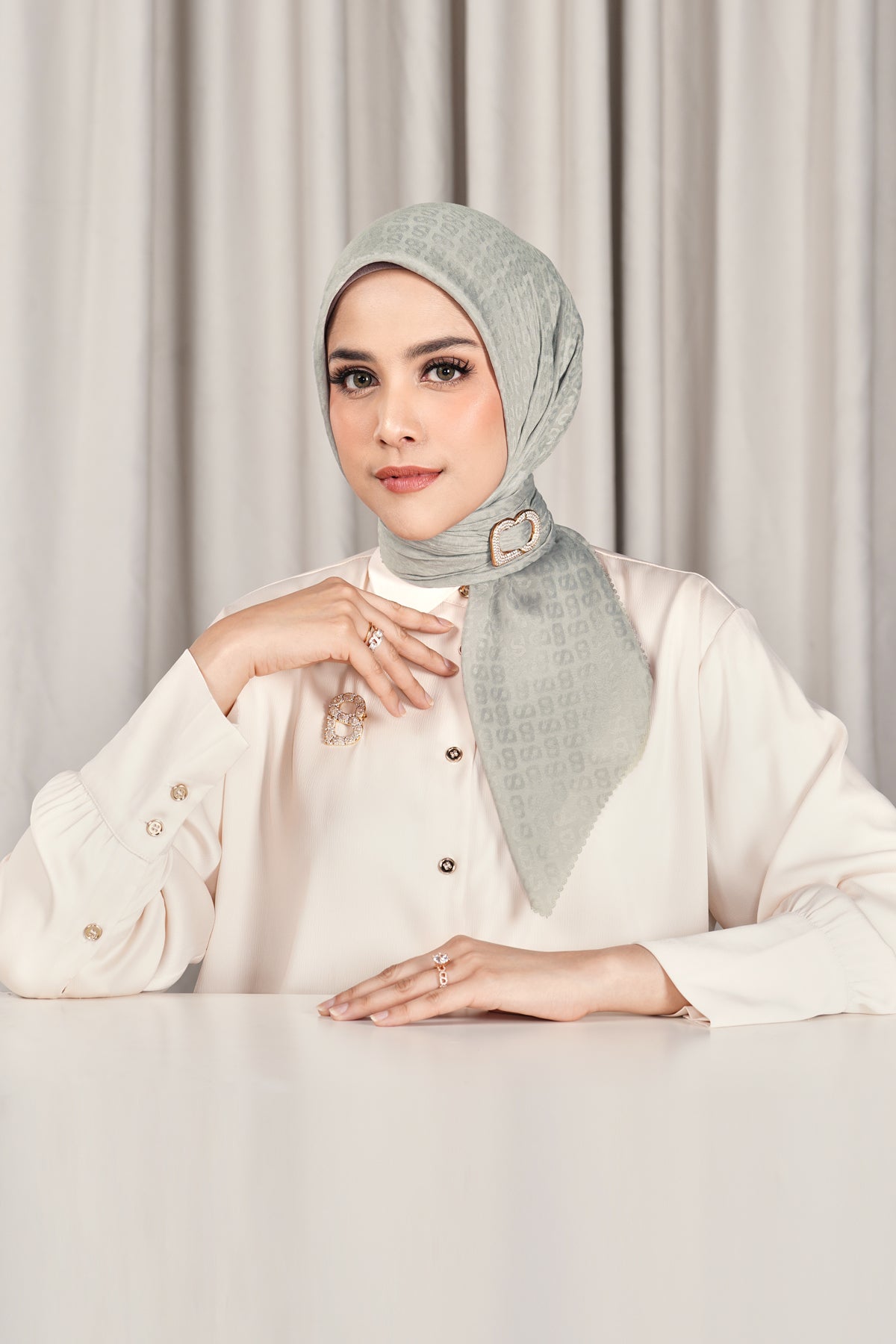 Everyday Tapis Embossed 2.0 - Alloy