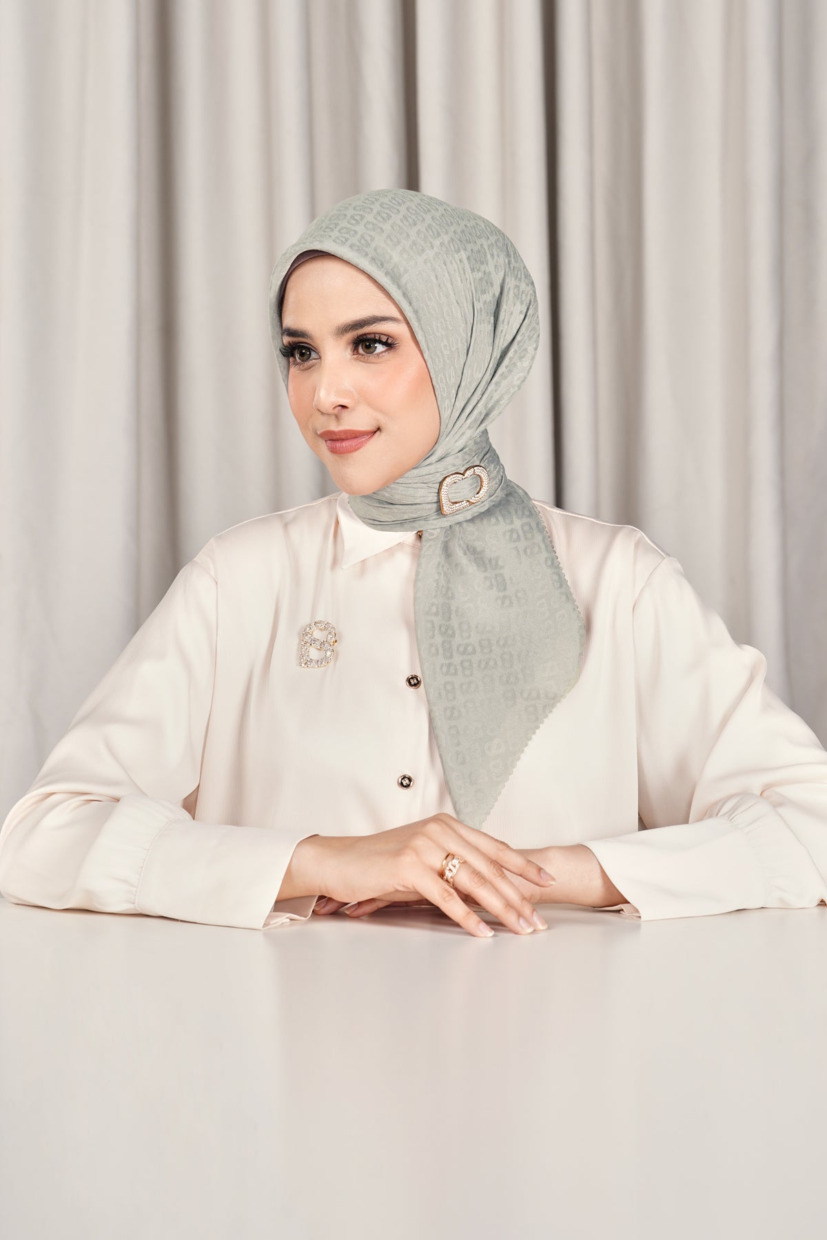 Everyday Tapis Embossed 2.0 - Alloy