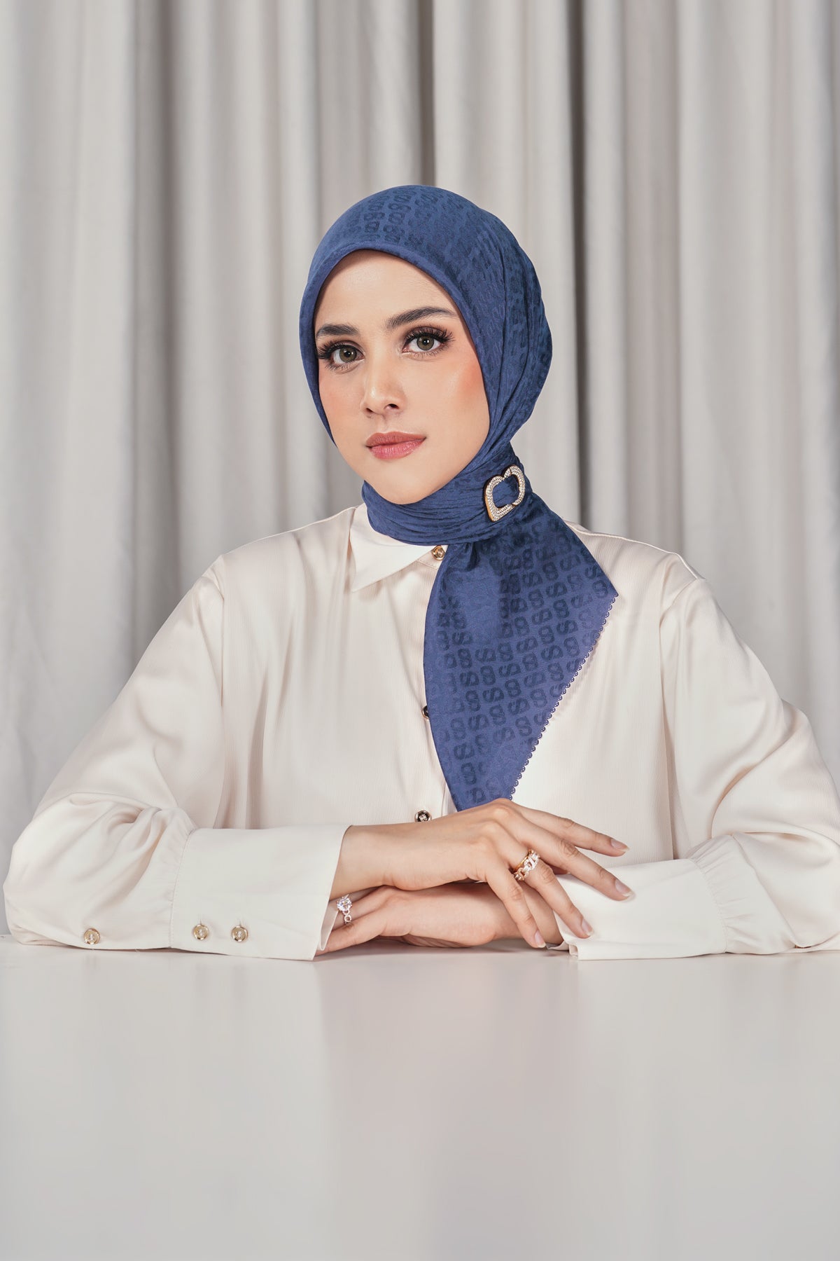 Everyday Tapis Embossed 2.0 - Blue Ribbon