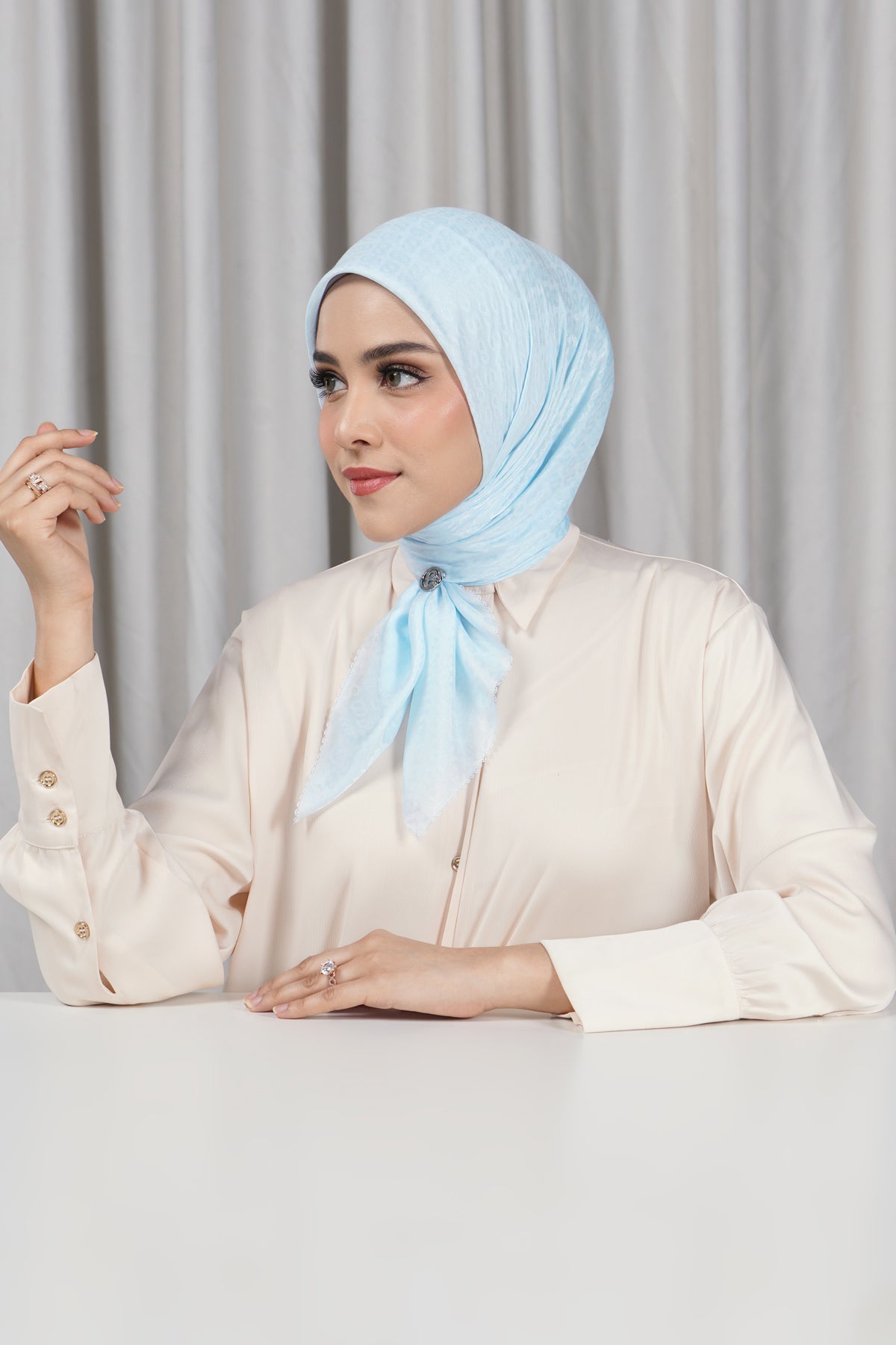 Everyday Tapis Embossed 2.0 - Delicate Blue