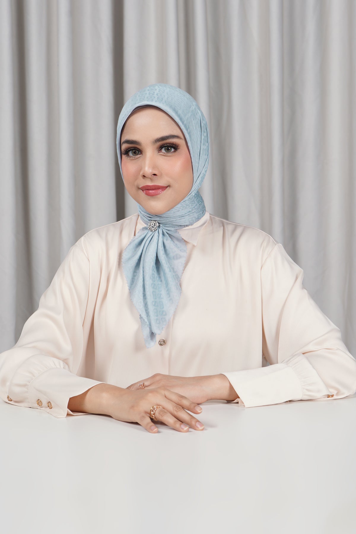 Everyday Tapis Embossed 2.0 - Dusty Blue