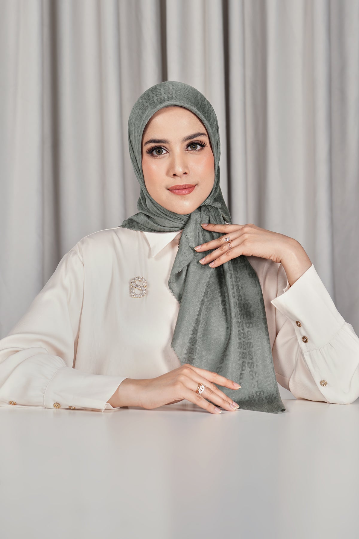 Everyday Tapis Embossed 2.0 - Gunmetal