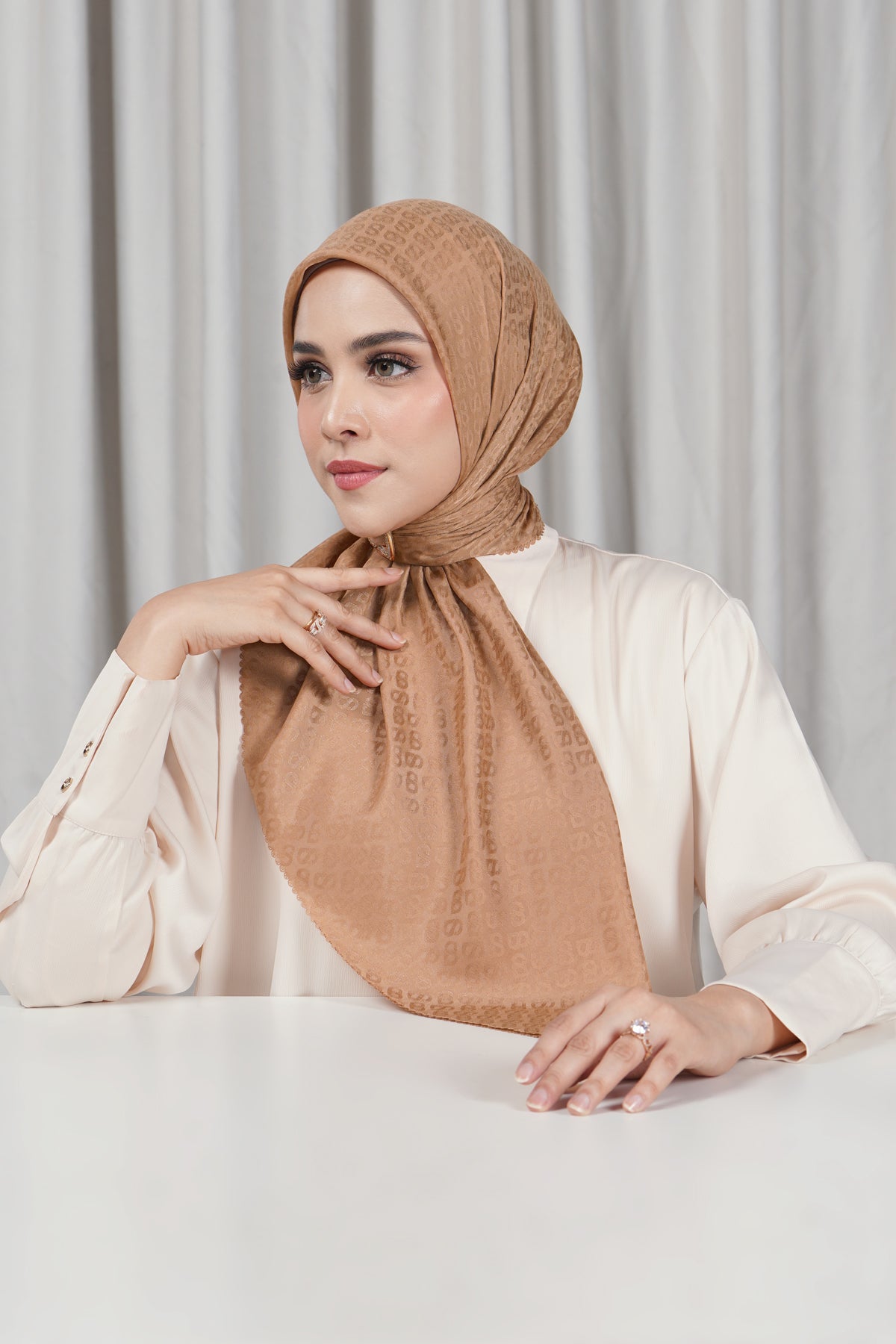 Everyday Tapis Embossed 2.0 - Lion