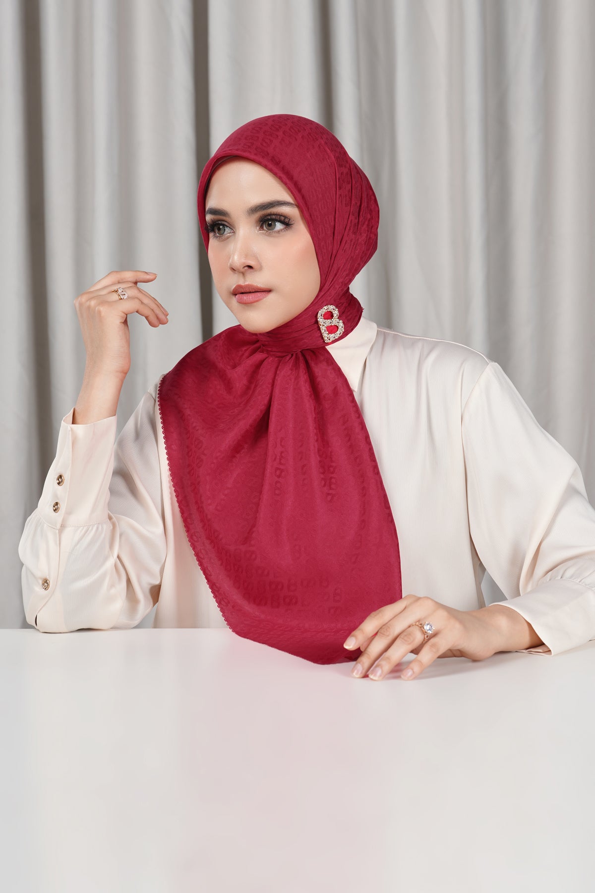 Everyday Tapis Embossed 2.0 - Lipstick Red