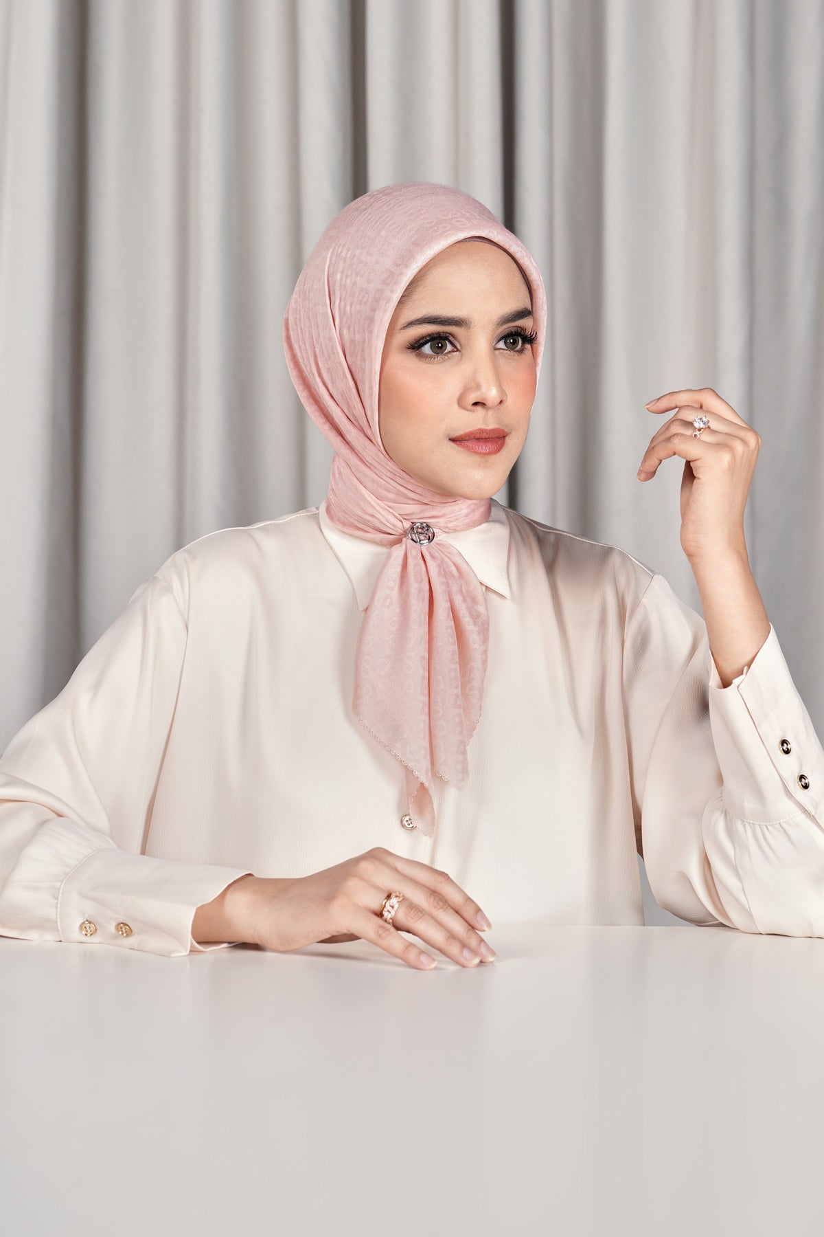 Everyday Tapis Embossed 2.0 - Lotus