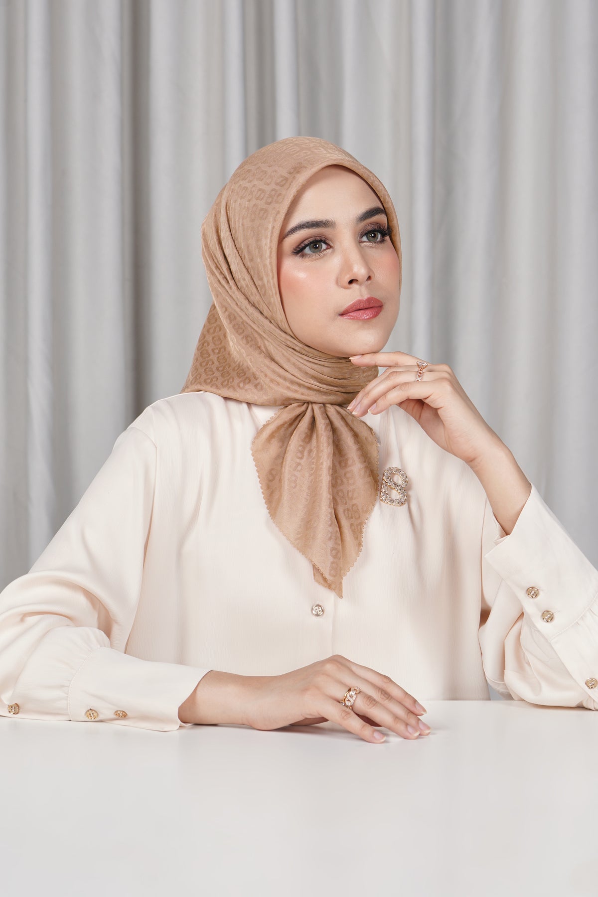 Everyday Tapis Embossed 2.0 - Macchiato