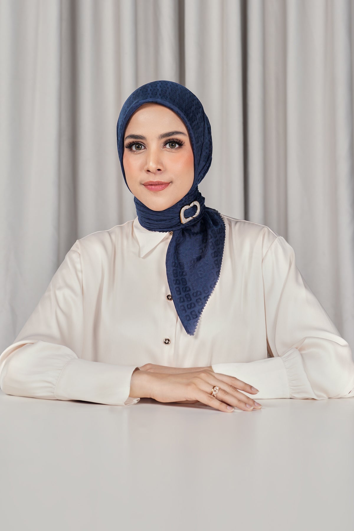 Everyday Tapis Embossed 2.0 - Medieval Blue