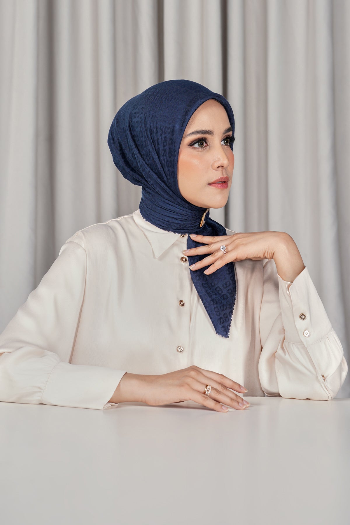 Everyday Tapis Embossed 2.0 - Medieval Blue