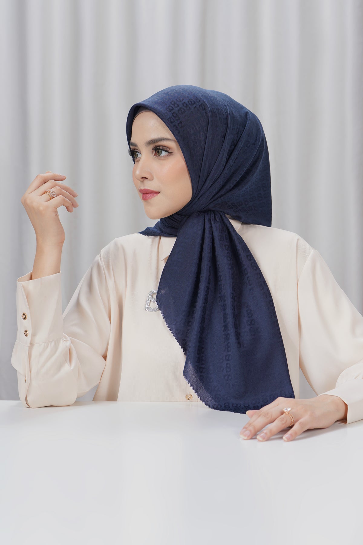 Everyday Tapis Embossed 2.0 - Naval Academy