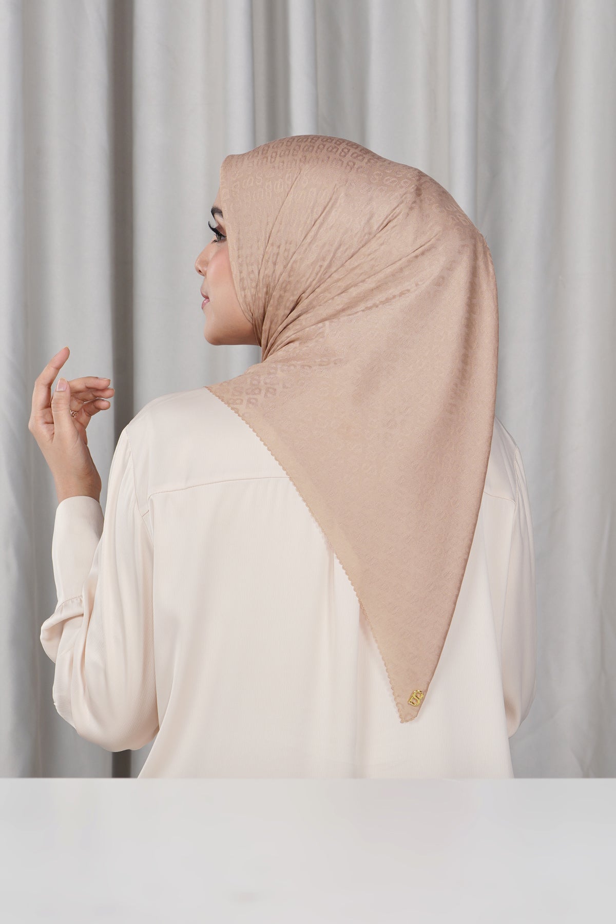 Everyday Tapis Embossed 2.0 - Nougat