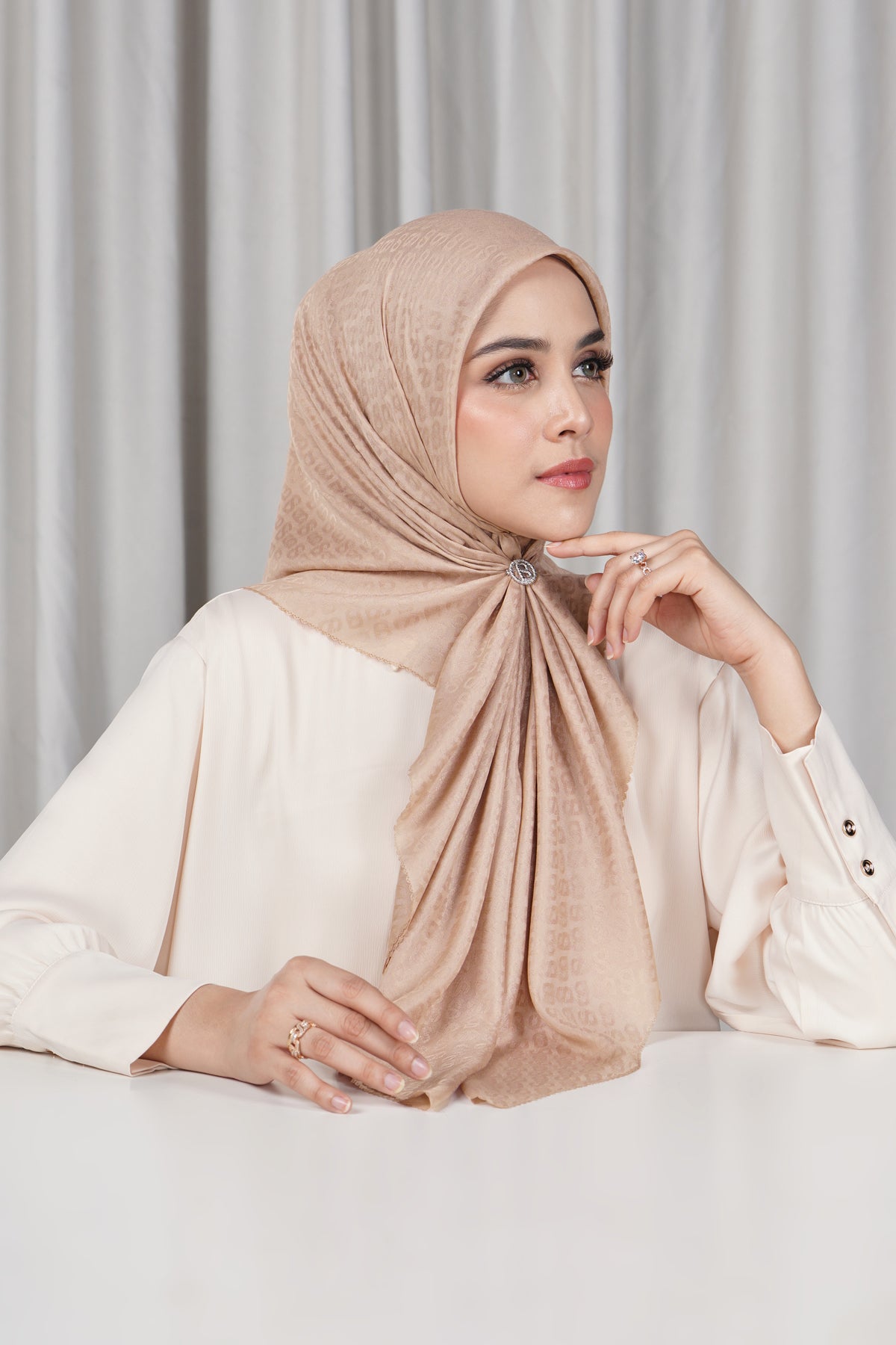 Everyday Tapis Embossed 2.0 - Nougat