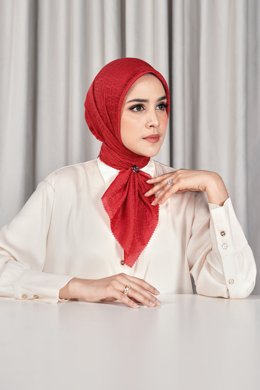 Everyday Tapis Embossed 2.0 - Pompeian Red