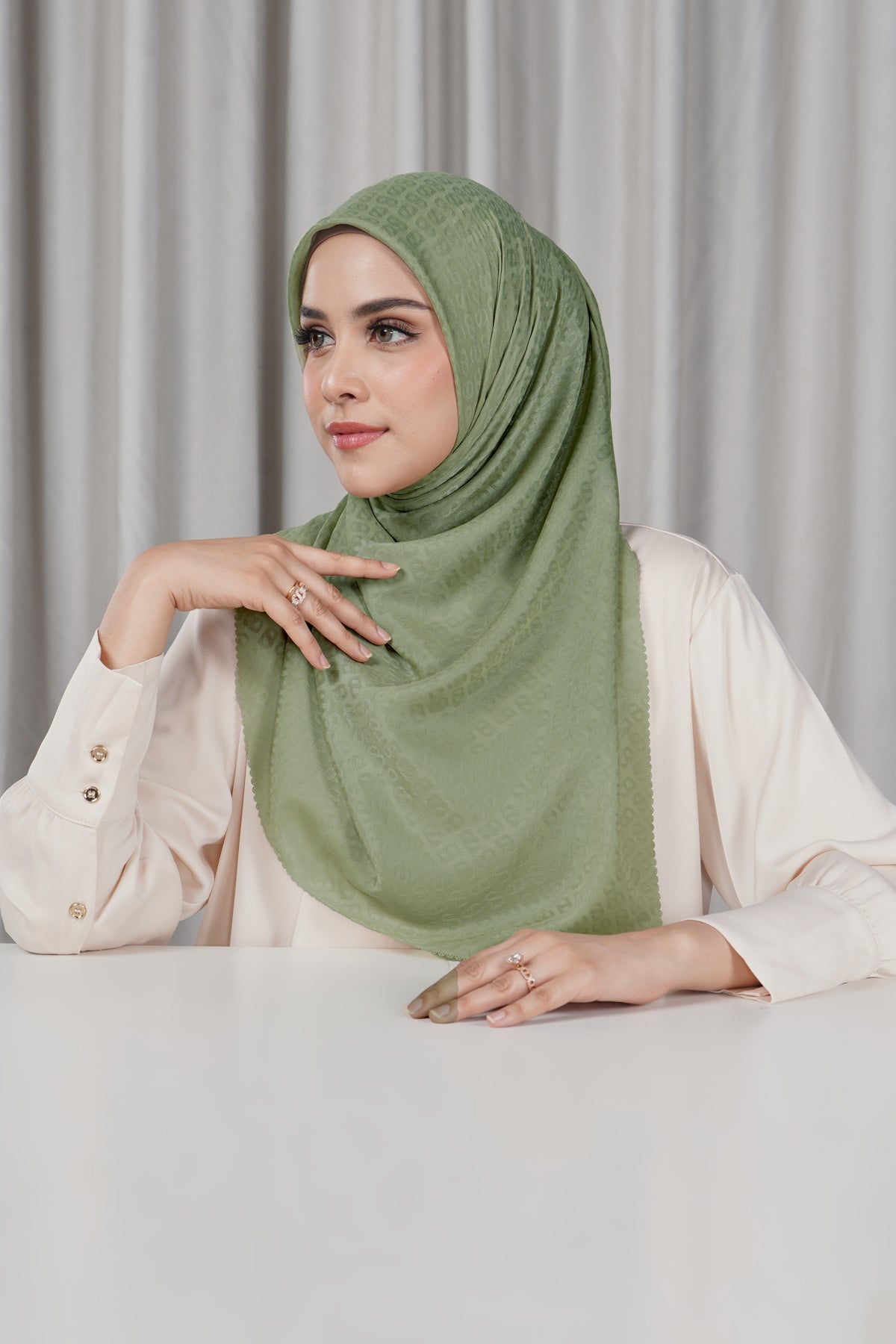 Everyday Tapis Embossed 2.0 - Sage