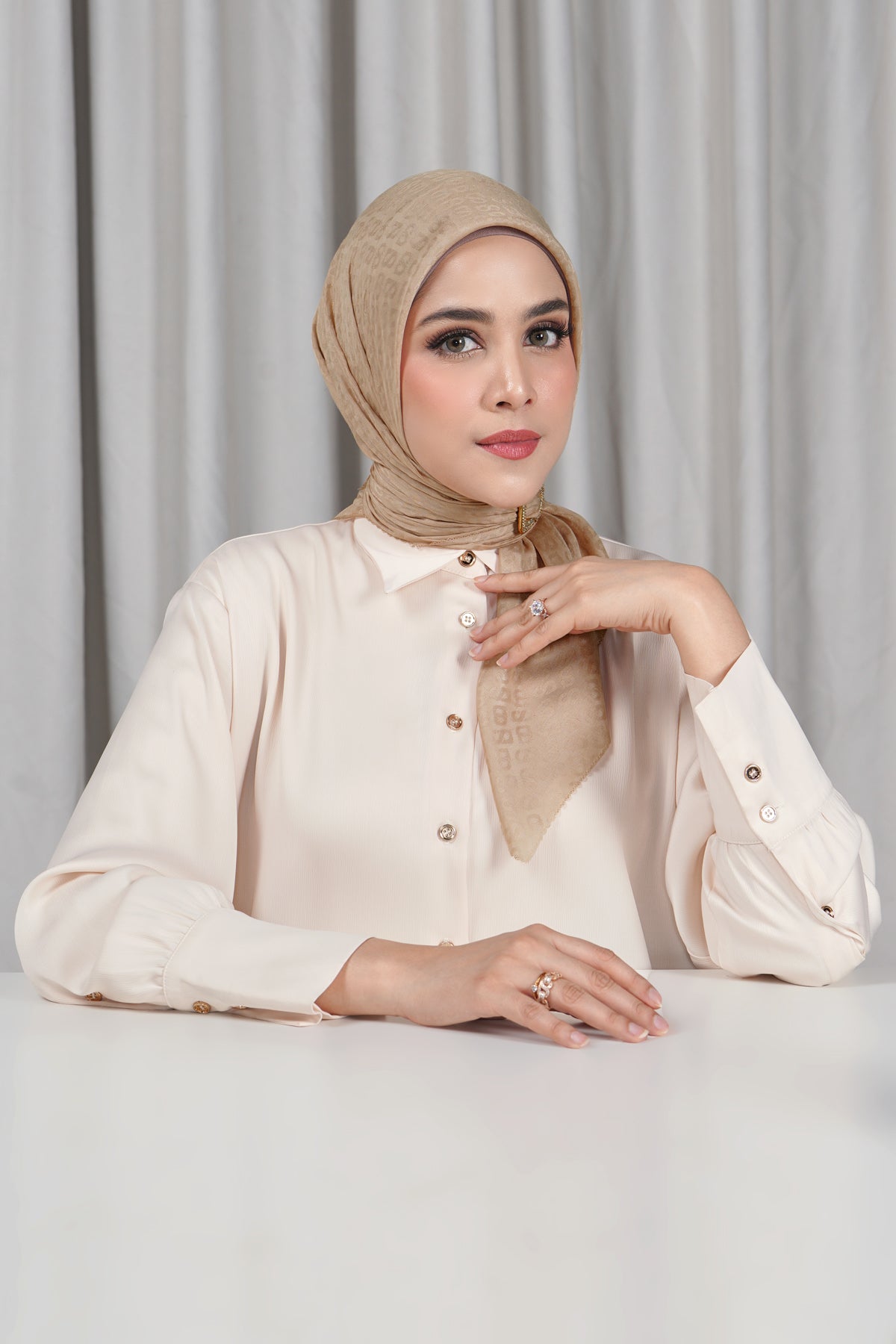 Everyday Tapis Embossed 2.0 - Sesame