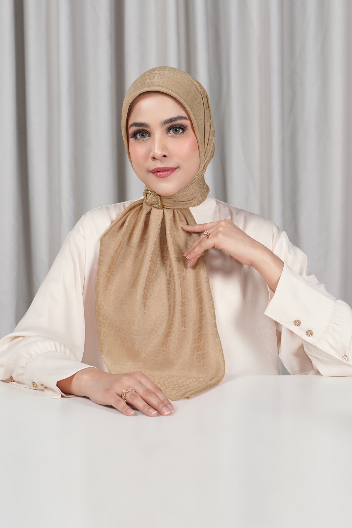 Everyday Tapis Embossed 2.0 - Tan