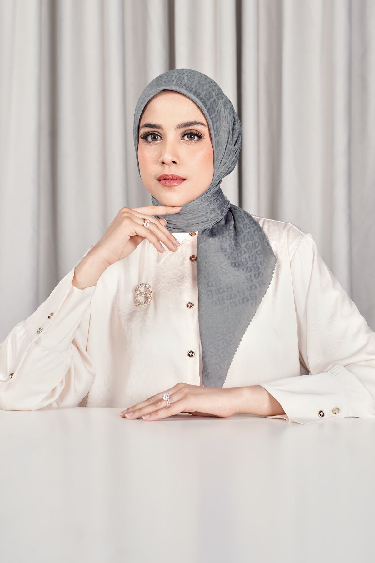 Everyday Tapis Embossed 2.0 - Titanium