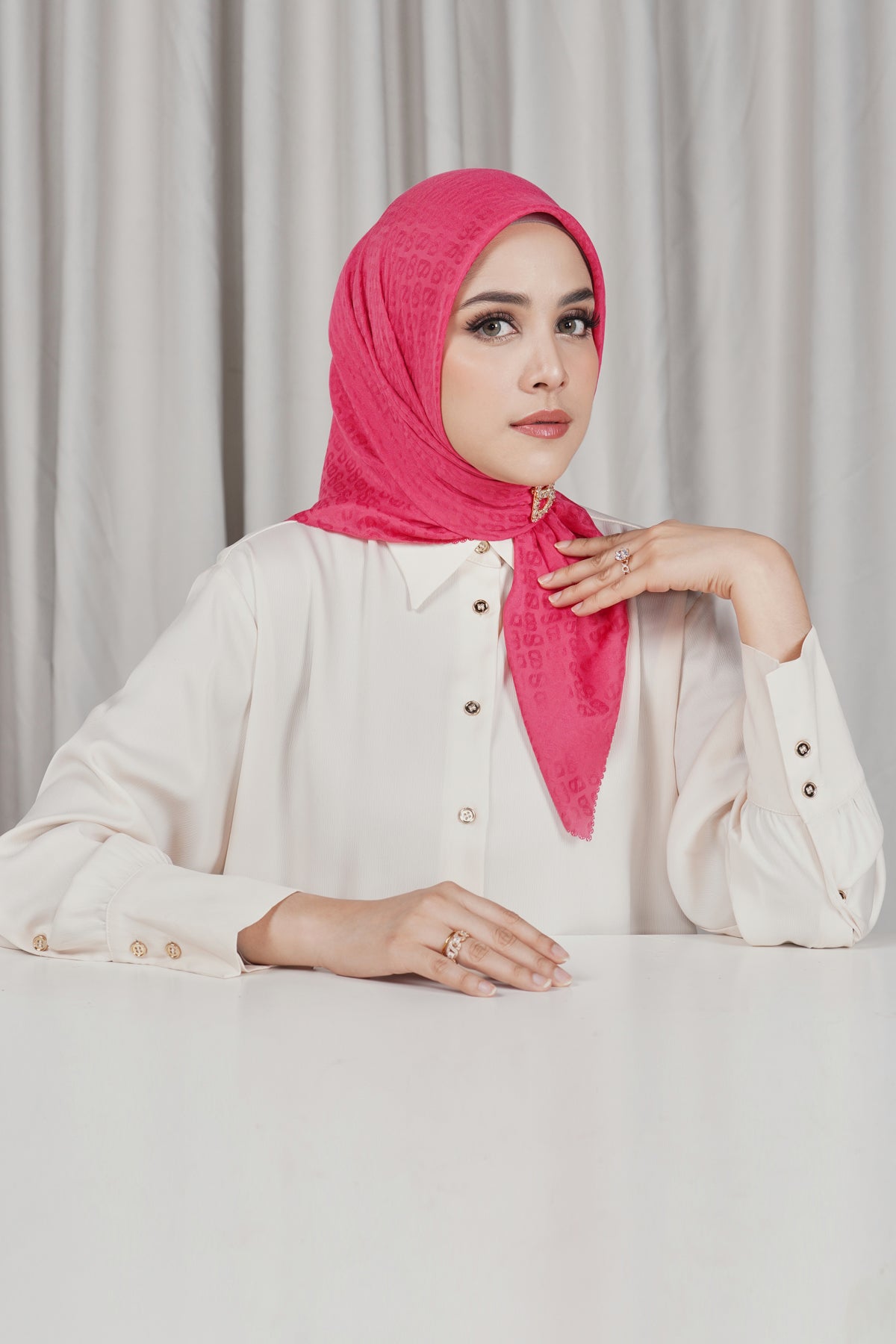 Everyday Tapis Embossed 2.0 - Viva Magenta