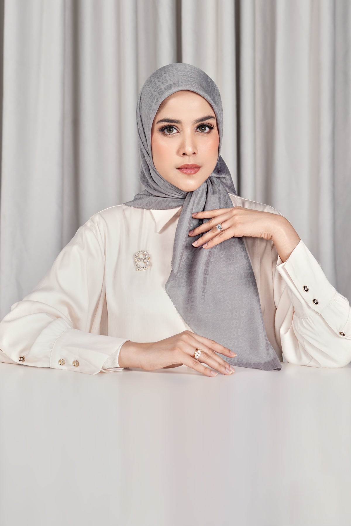 Everyday Tapis Embossed 2.0 - Zinc