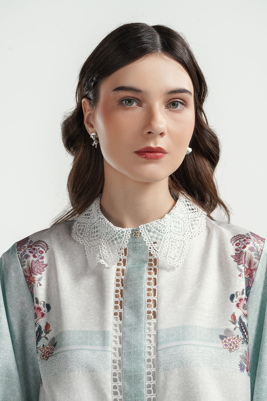 Festive Finesse Lace Collar Shirt - Mint