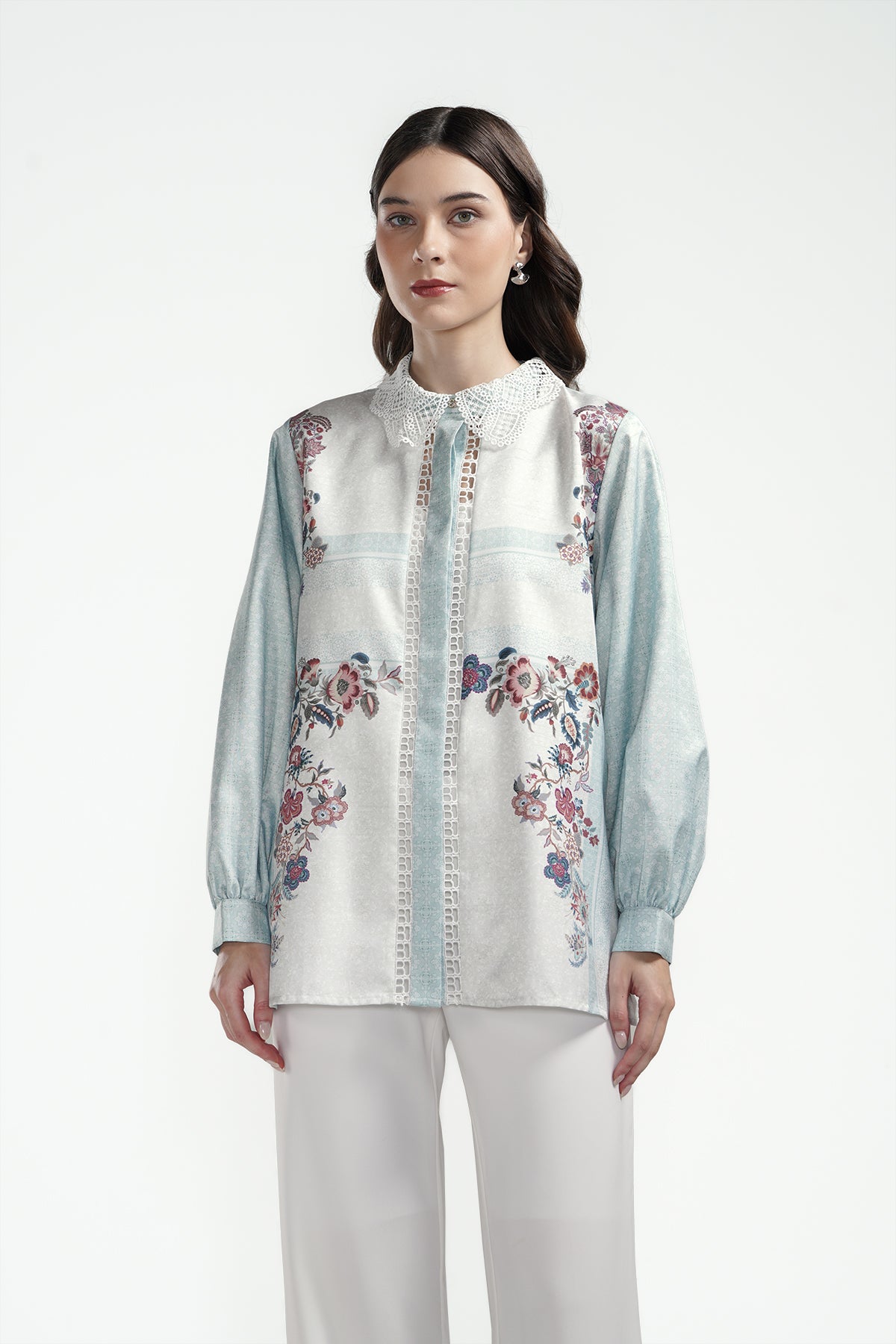 Festive Finesse Lace Collar Shirt - Mint