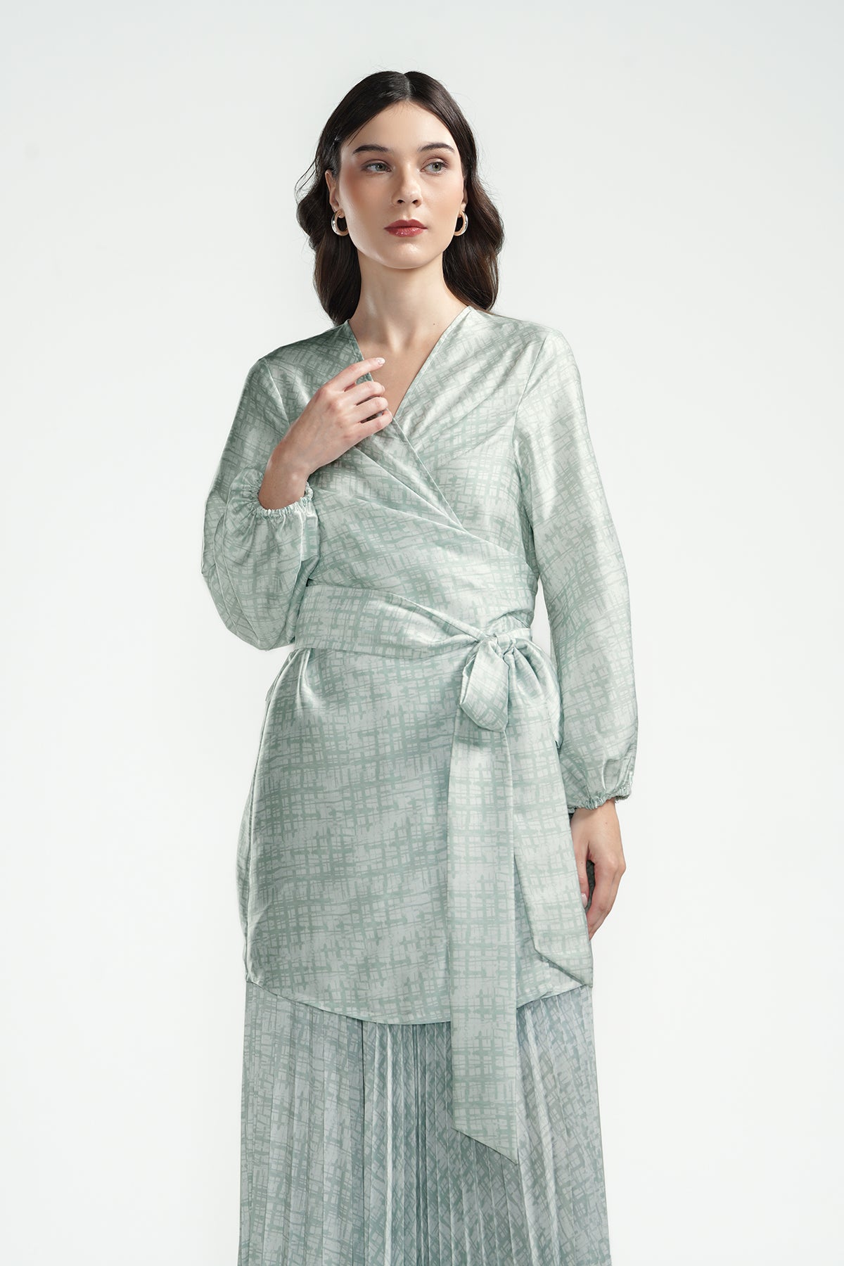 Festive Finesse Wrap Outer - Mint