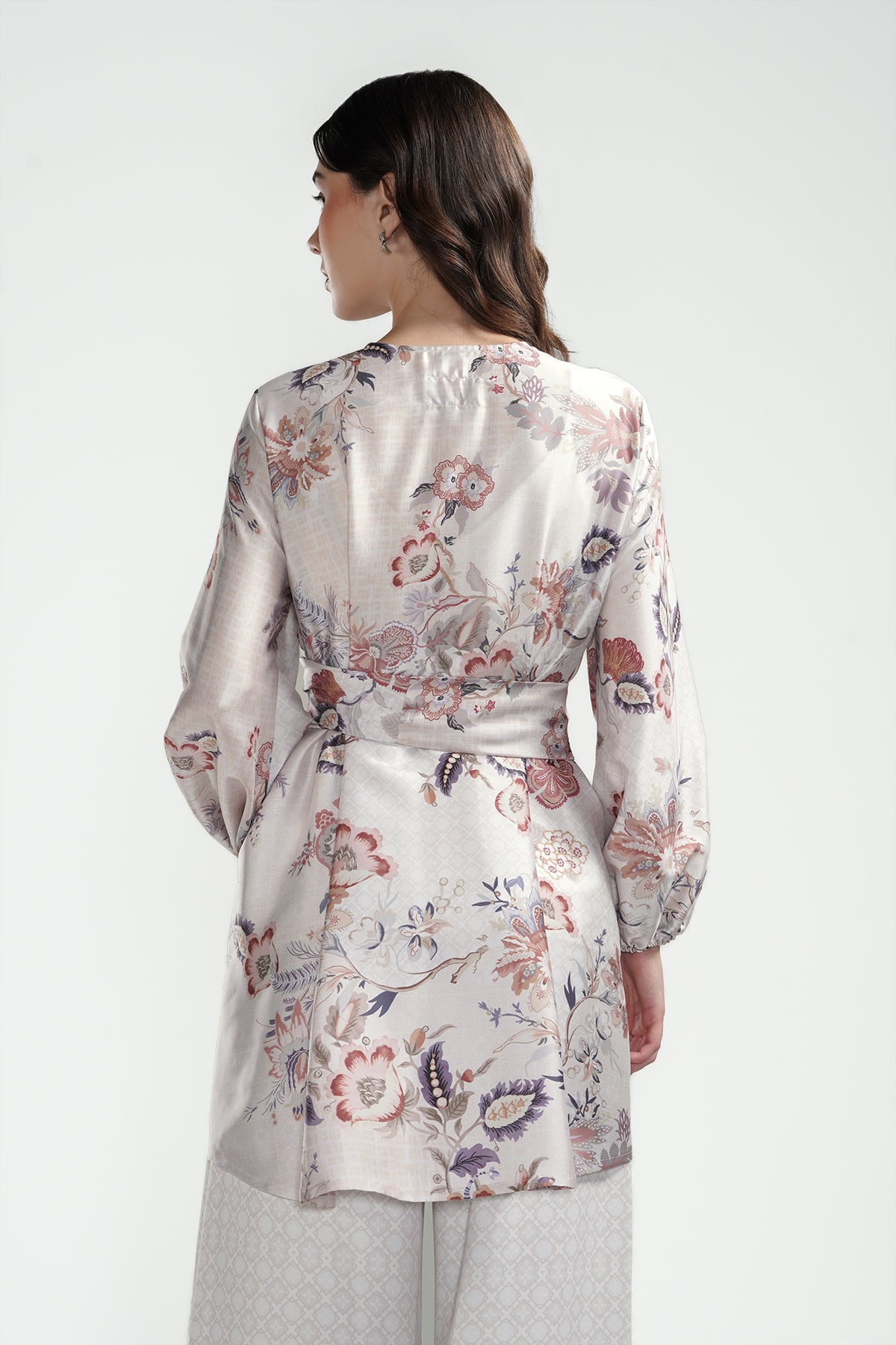 Festive Finesse Wrap Outer - Sand