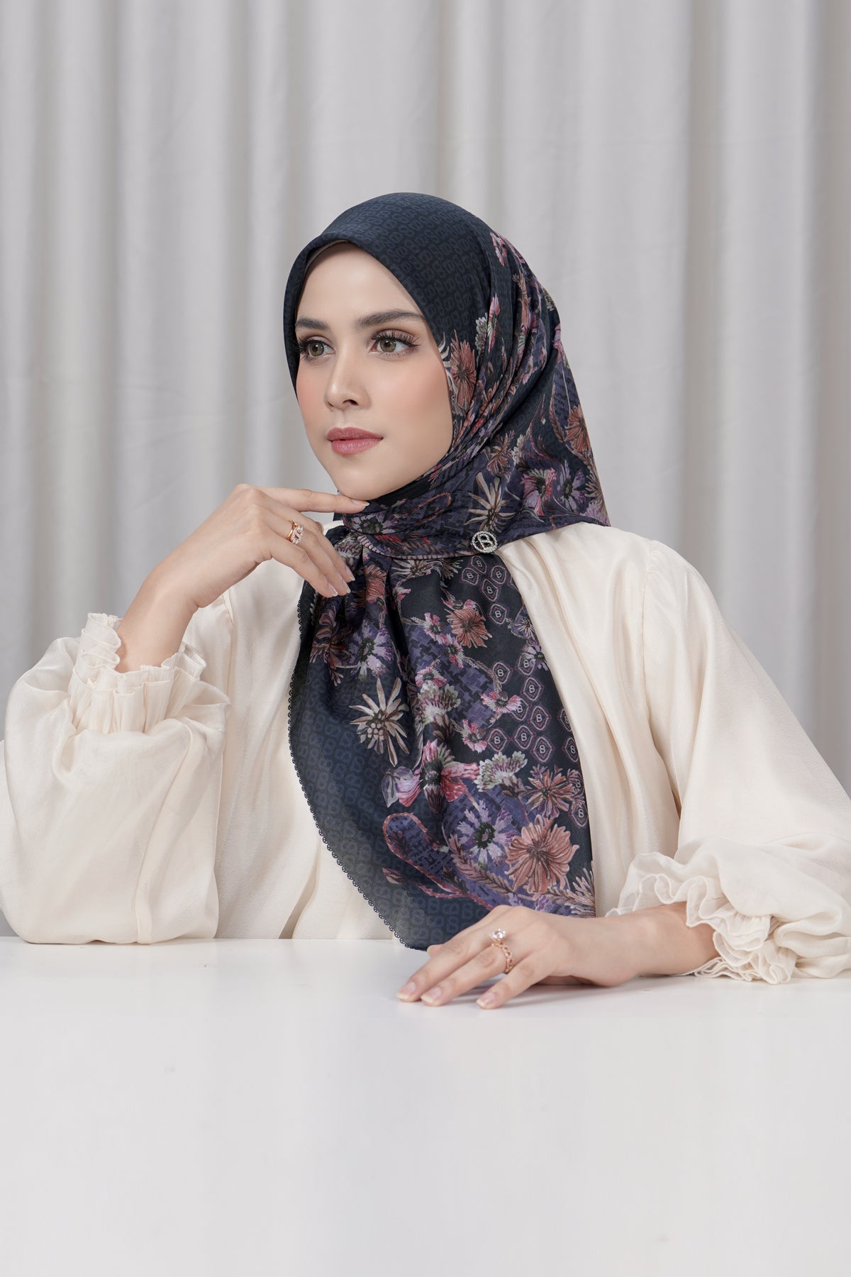 Floralis Square Series - Blue Moon