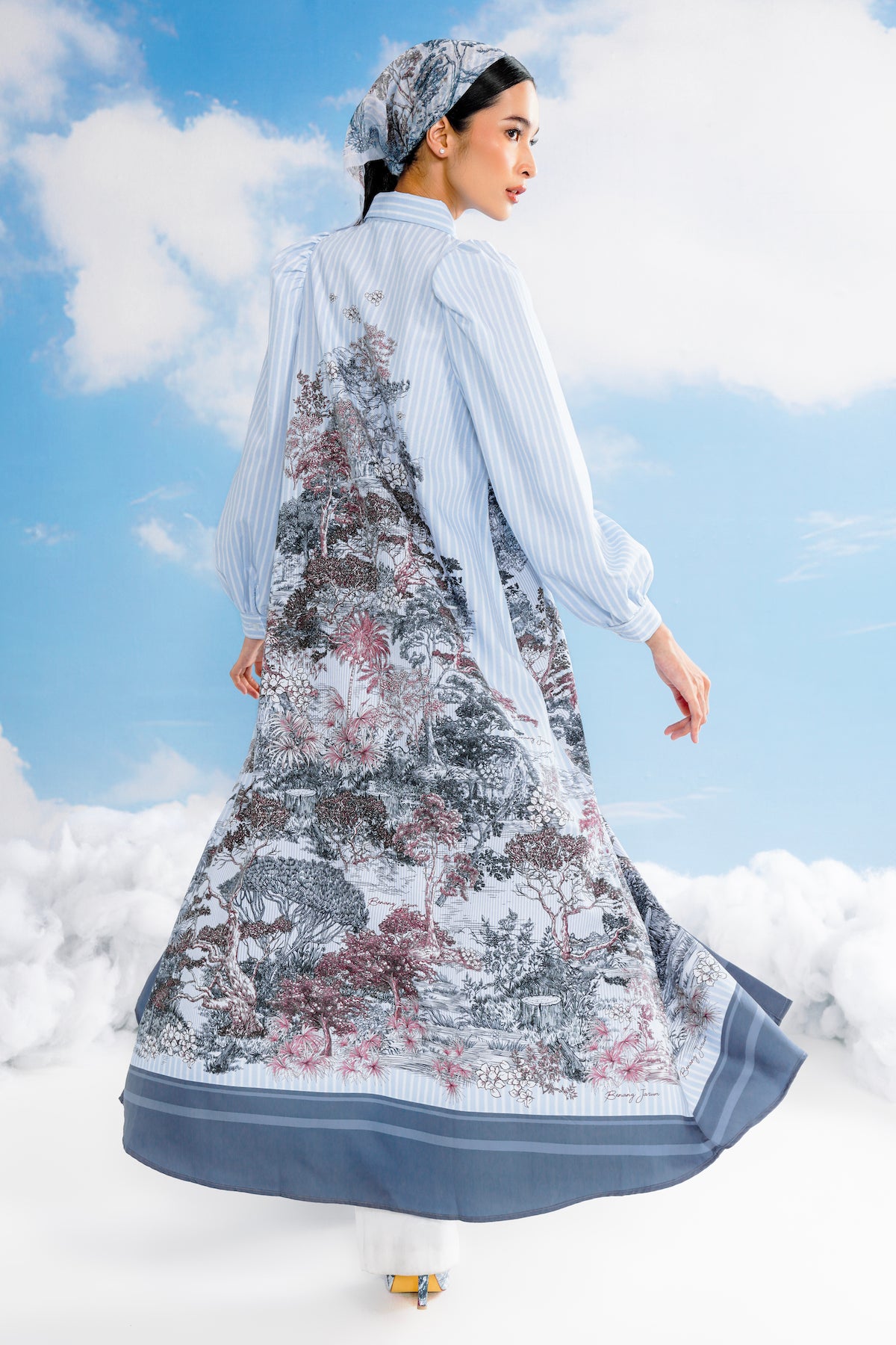 Forest Toile Puffy Dress - Powder Blue